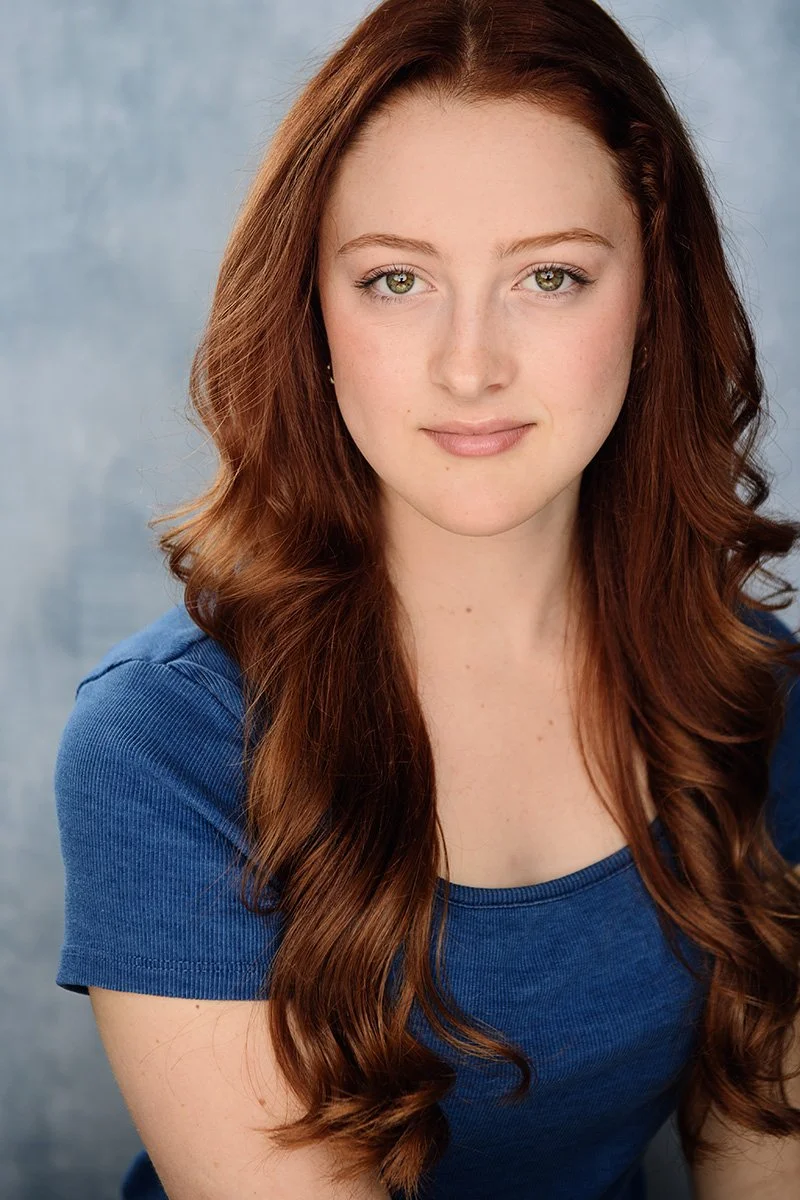 What to wear for women's headshots