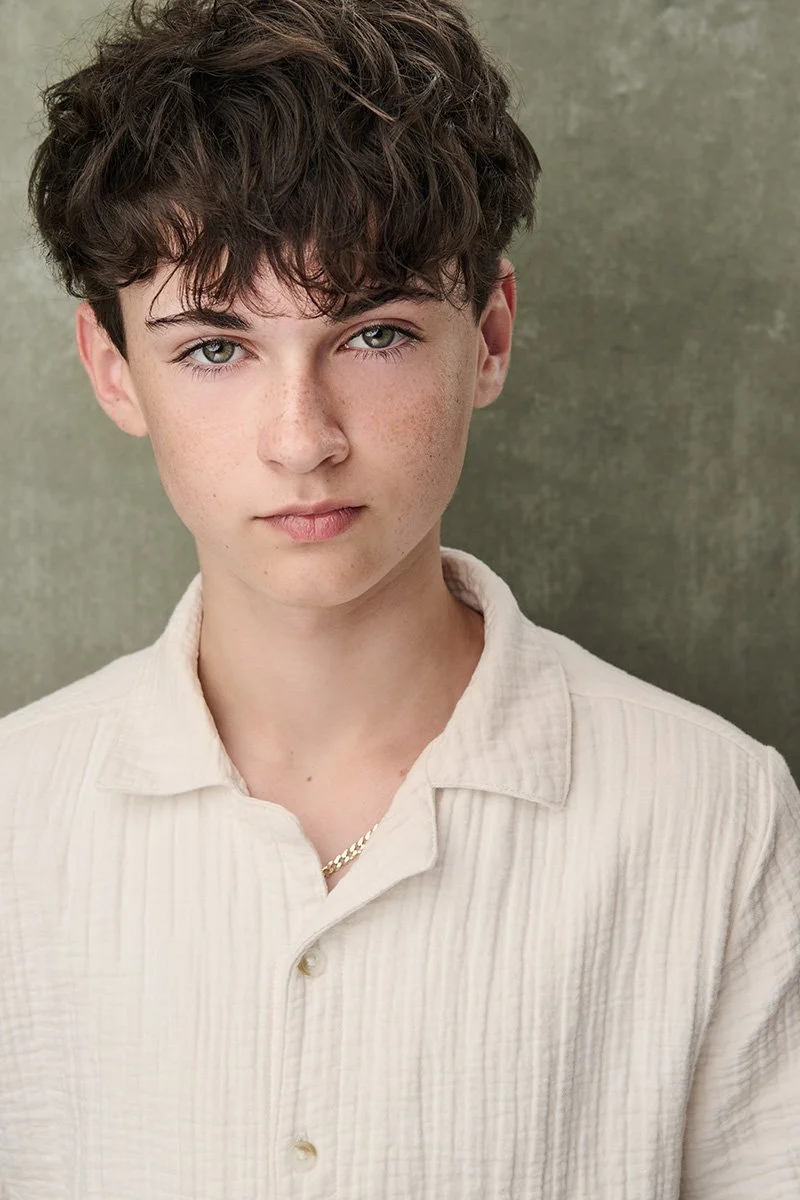 headshots for teenage actors in Florida