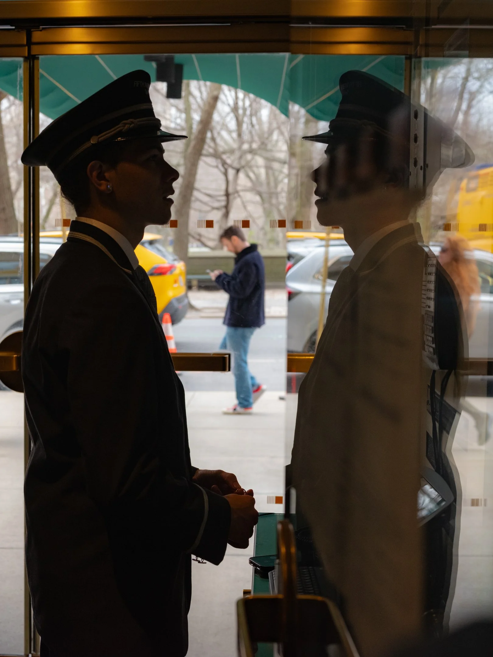 Ledy_Doormen_4.jpg