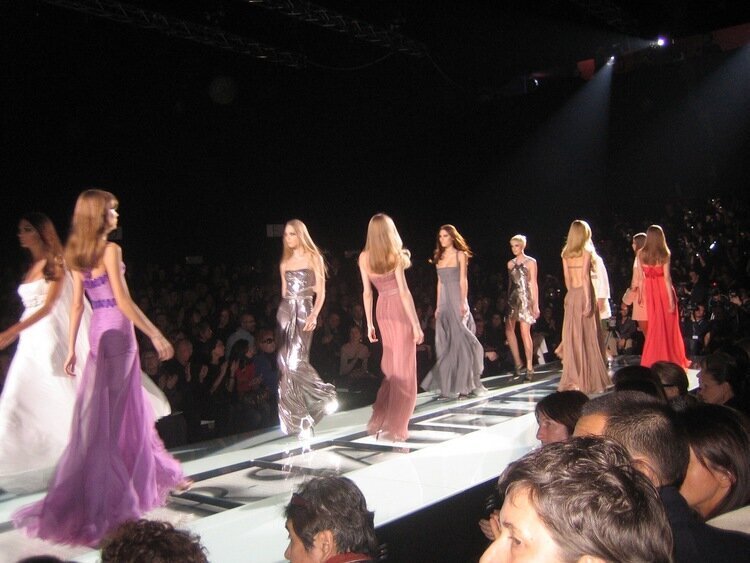 2007 // 23 février // à milan avec neiman marcus au défilé de mode f/w '08 de versace