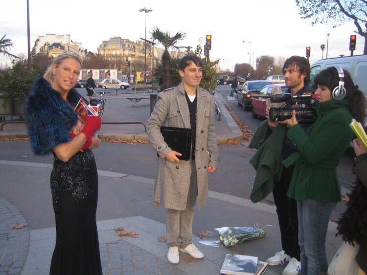 2007 // à Paris pour le tournage de "Johnny Saucisson" avec le réalisateur Fabien Constant, Hugo Lopez et Valérie Flores 