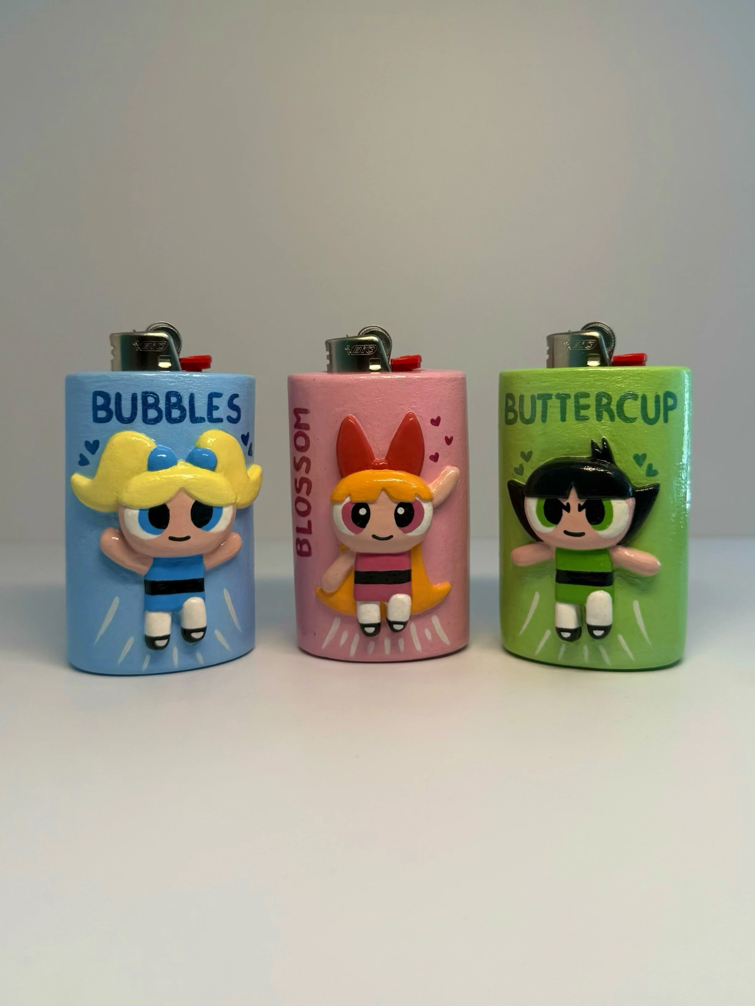 Powerpuff Lighter Case Collection Now Available💚 

Visit 99thgallery.com for more!! 

#art #clay #handmade #powerpuffgirls #lightercase