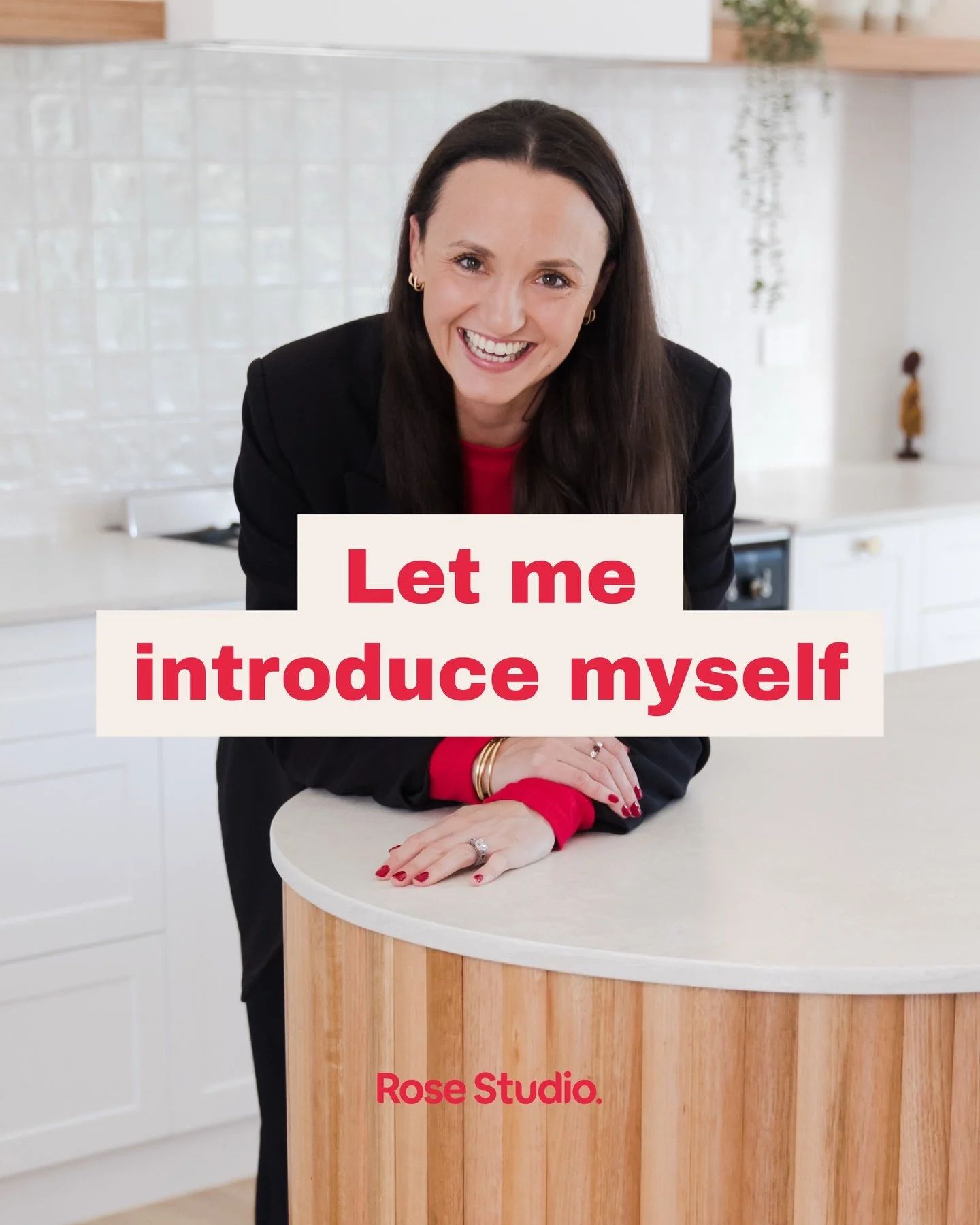 It&rsquo;s been awhile so let me re introduce myself with a few things you should know about me

❤️ I&rsquo;m mum to three amazing (but very high energy) kids who keep me highly caffeinated 

❤️ I am deeply afraid of birds and will cross the road to 