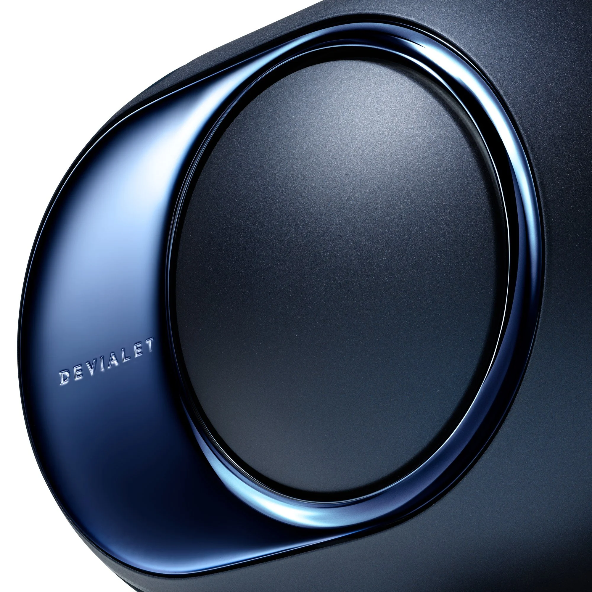 08-detail-woofer.jpg