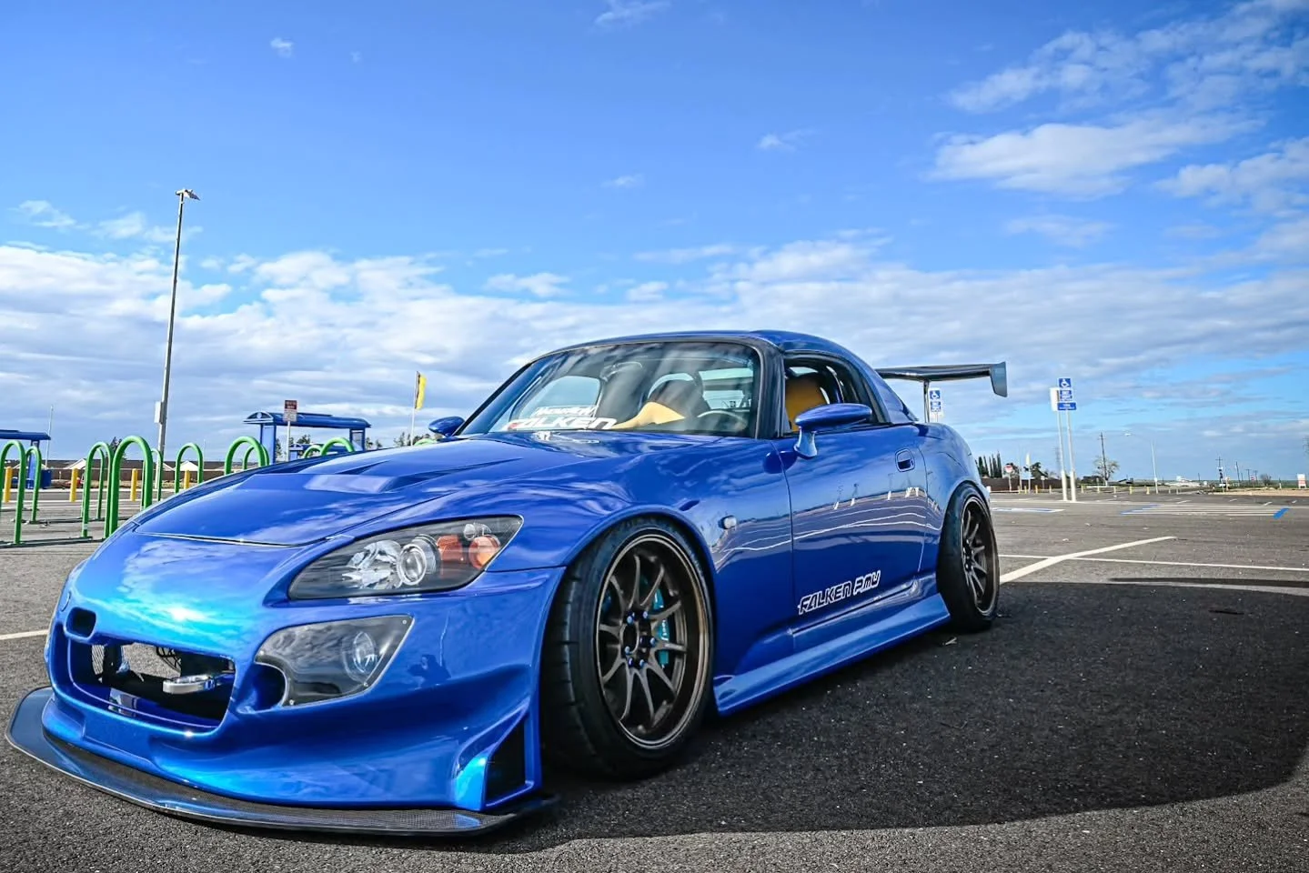 Blue skies, the morning blues, with a blue Honda.

Couldn't ask for a "bluer" morning. 

------------☆☆☆

Head to the link in bio and purchase my 1ST MERCH (T-SHIRT)! Read BLOGs/COVERAGEs on Xplicit Projects!

T E A M  F A L K E N x N N O V