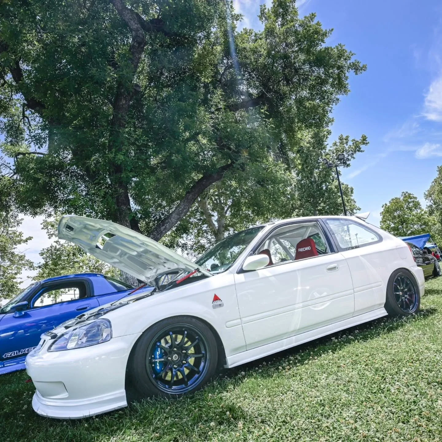 If we live in a perfect world where we can keep our Hondas safe in public, from the NnovatioN line up at Weenie Fest, which @honda would you choose to be your trio?

A.  Daily Beater 
B.  Track Star / Drag Monster 
C.  Show Stopper 

I mean, it can't