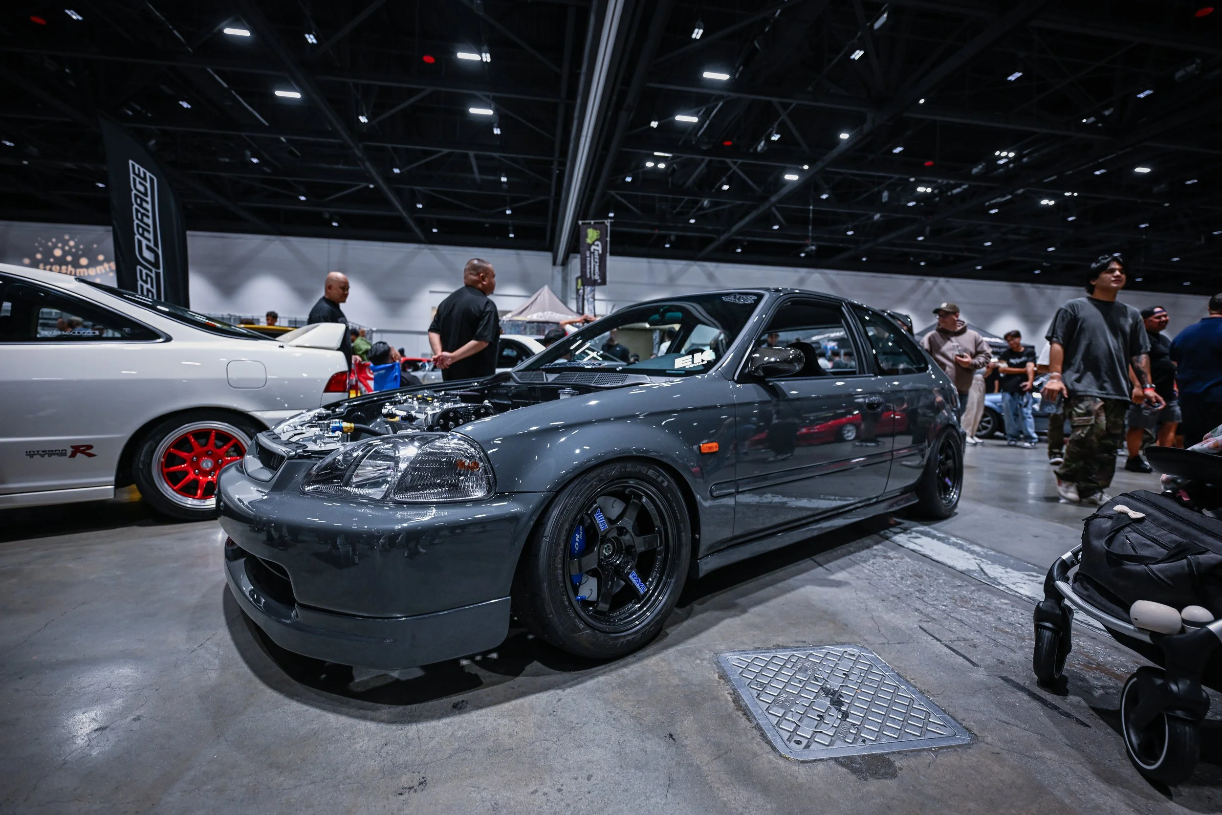 fam4-750.jpg