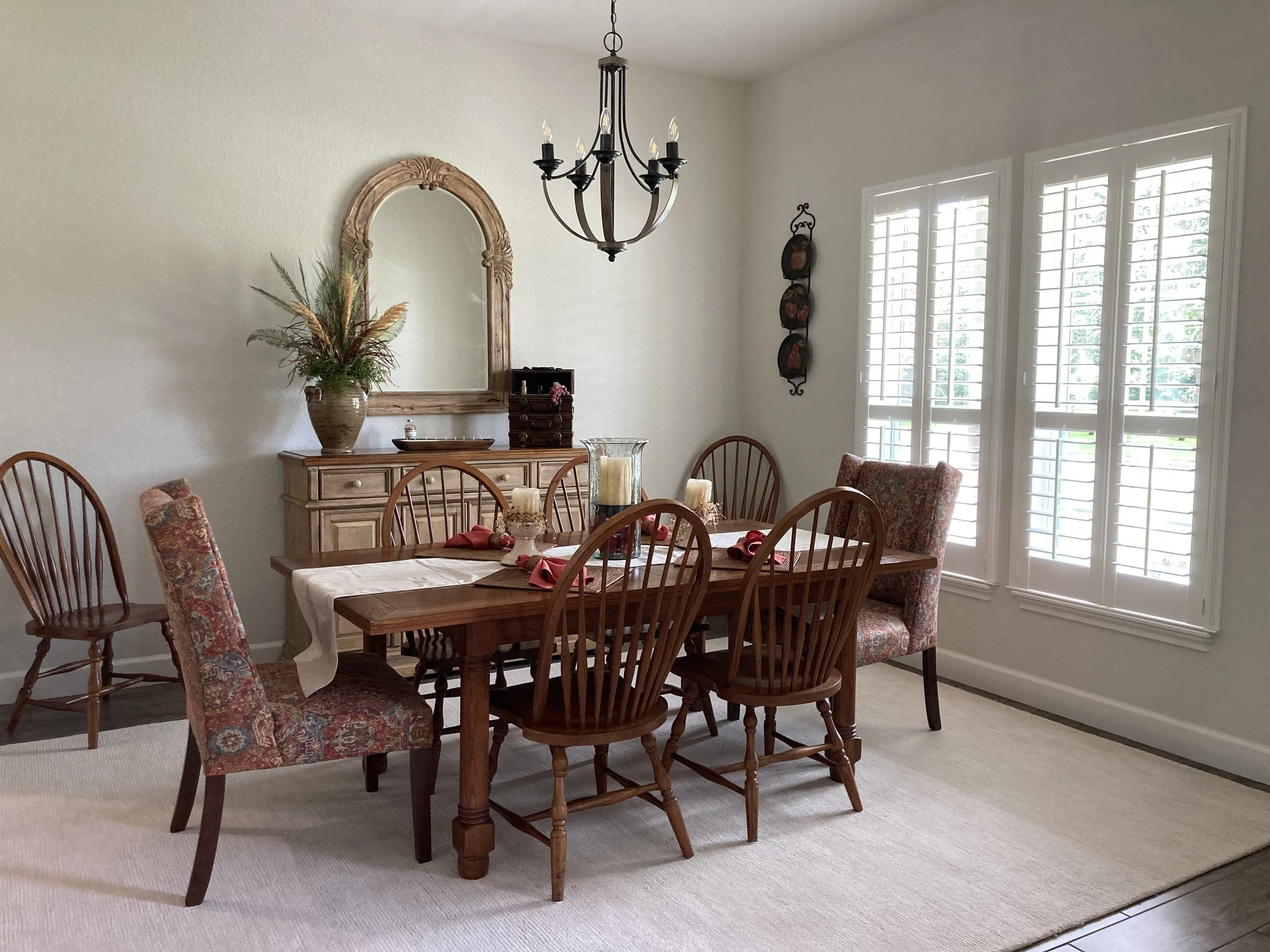 Custom Shutters (Traditional Tilt Rods with Divider Rails)