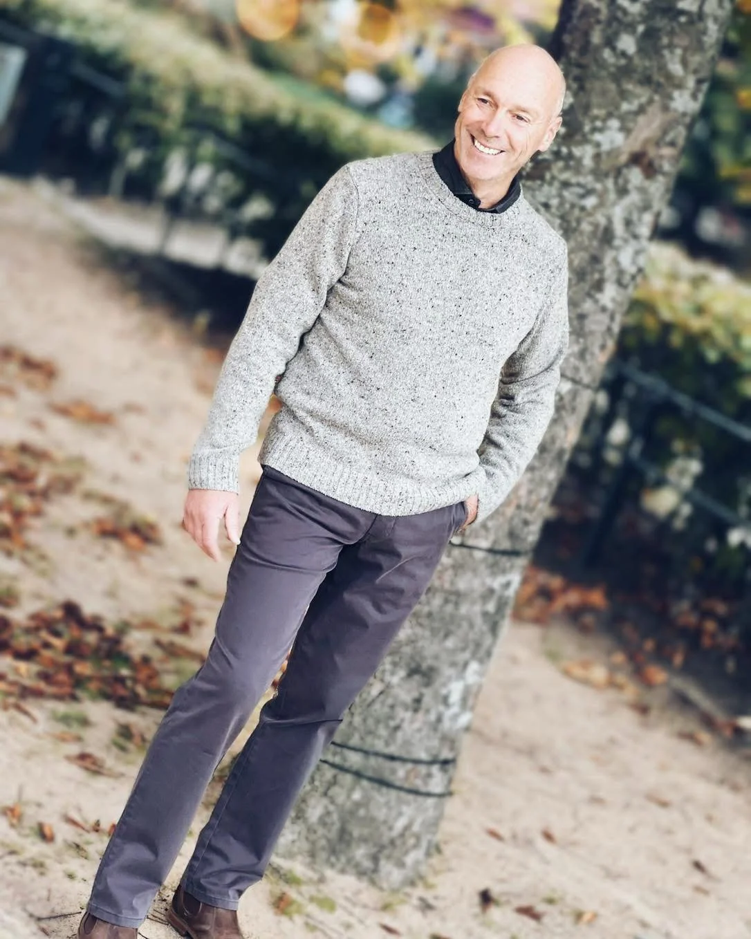 Meyer! 
Sk&ouml;n byxa med f&ouml;ljsam stretch finns i fler f&auml;rger.
V&auml;lkomna in s&aring; hj&auml;lper vi er med storlekarna.

✨🎩