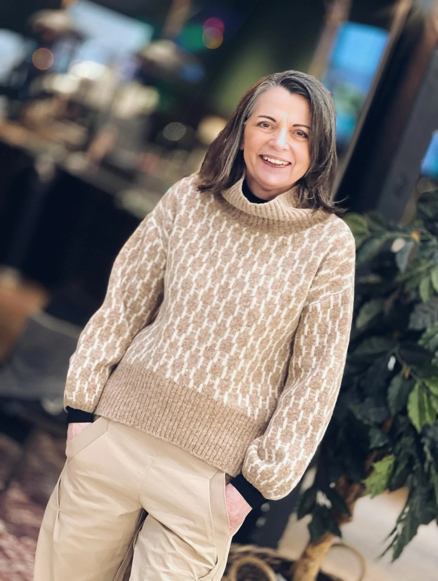 Nyheter i butiken: tr&ouml;ja @heest.no till sportig byxa I Barrel modell 🌟

V&auml;lkomna!