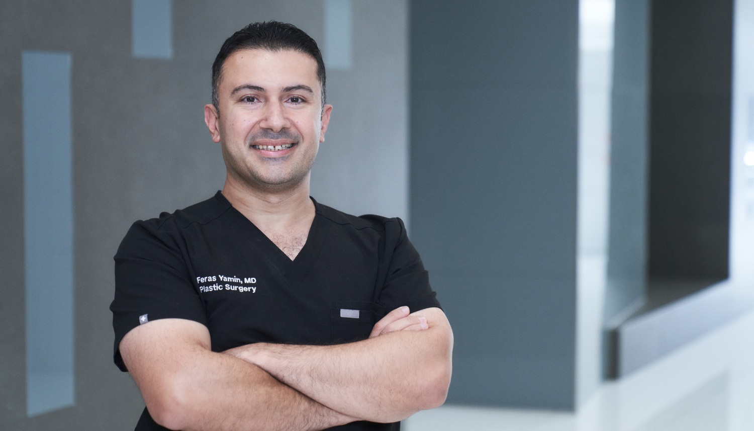 Dr. Feras Yamin. Dr Feras Yamin is an American board-certified plastic surgeon specializing in body contouring procedures including tummy tuck, liposuction, and breast surgery in Dubai.
