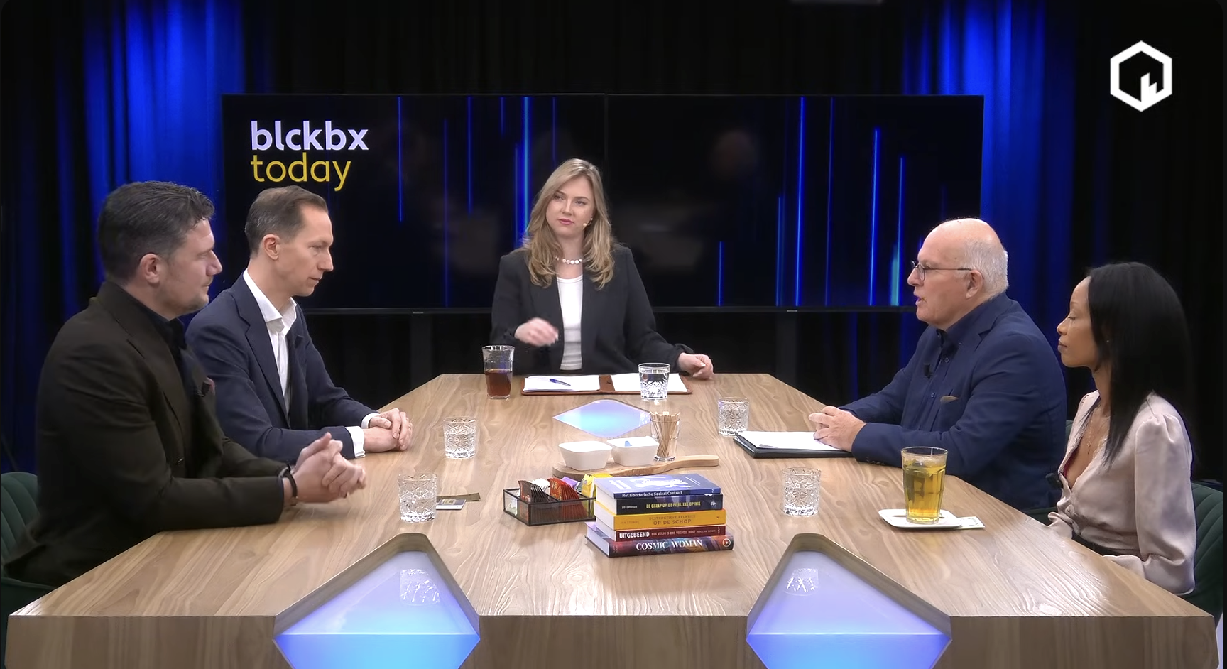 BLCKBX | Ab Flipse | CBDC-Update, Eurobonds, Goud &amp; Nieuwe LGBTIQ+ regels