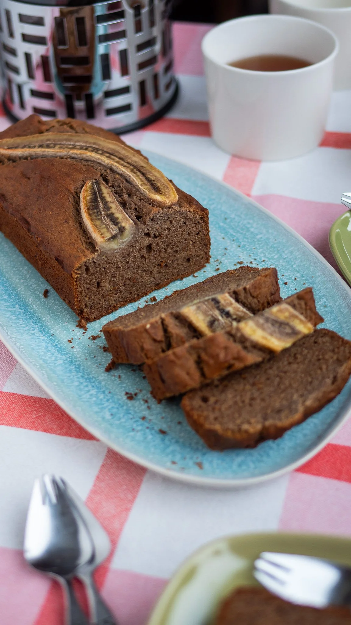 funktionellt bananbröd| med bananmjöl