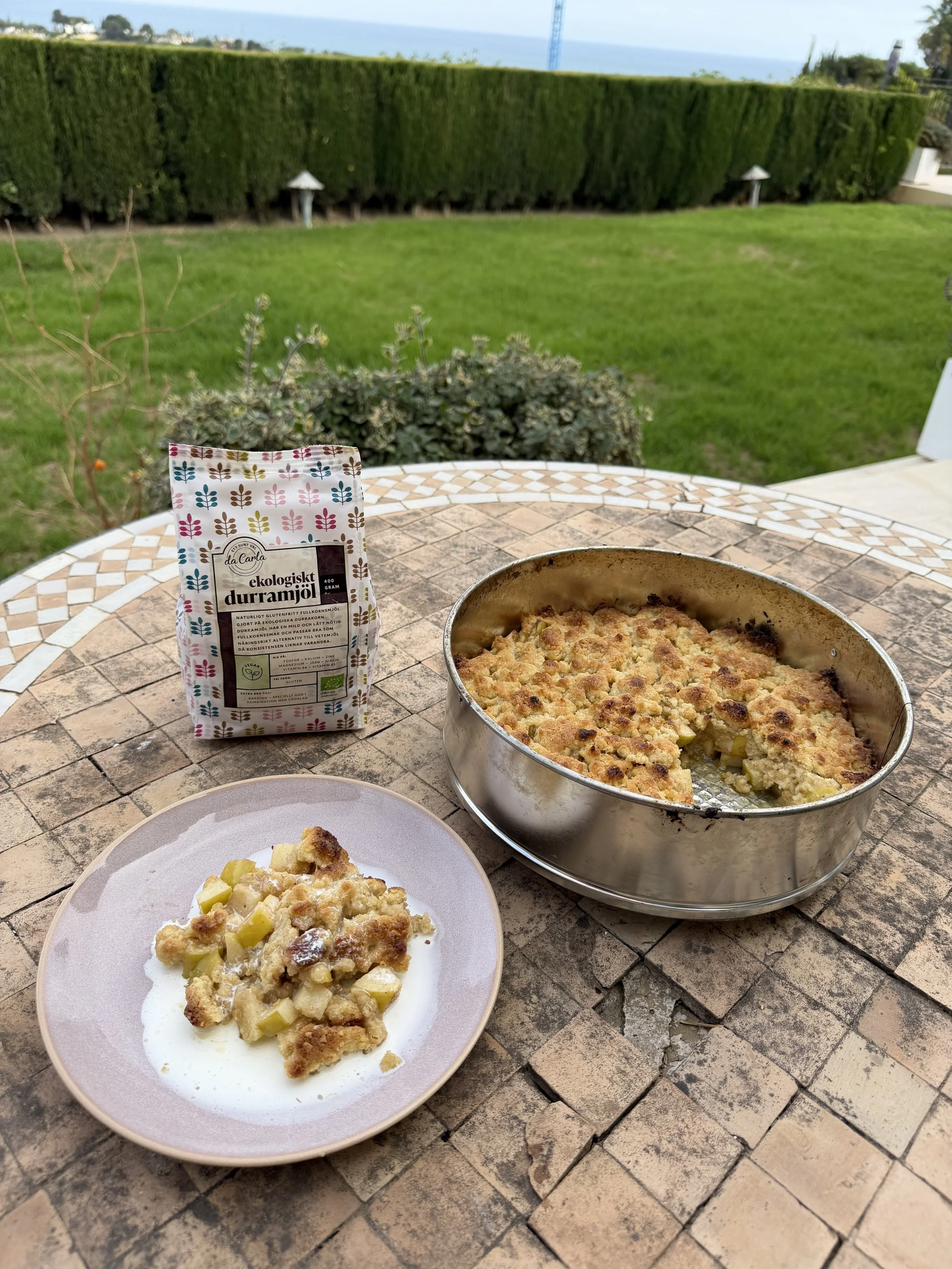 Glutenfri Apple Crumble| med Durramjöl & Havregryn
