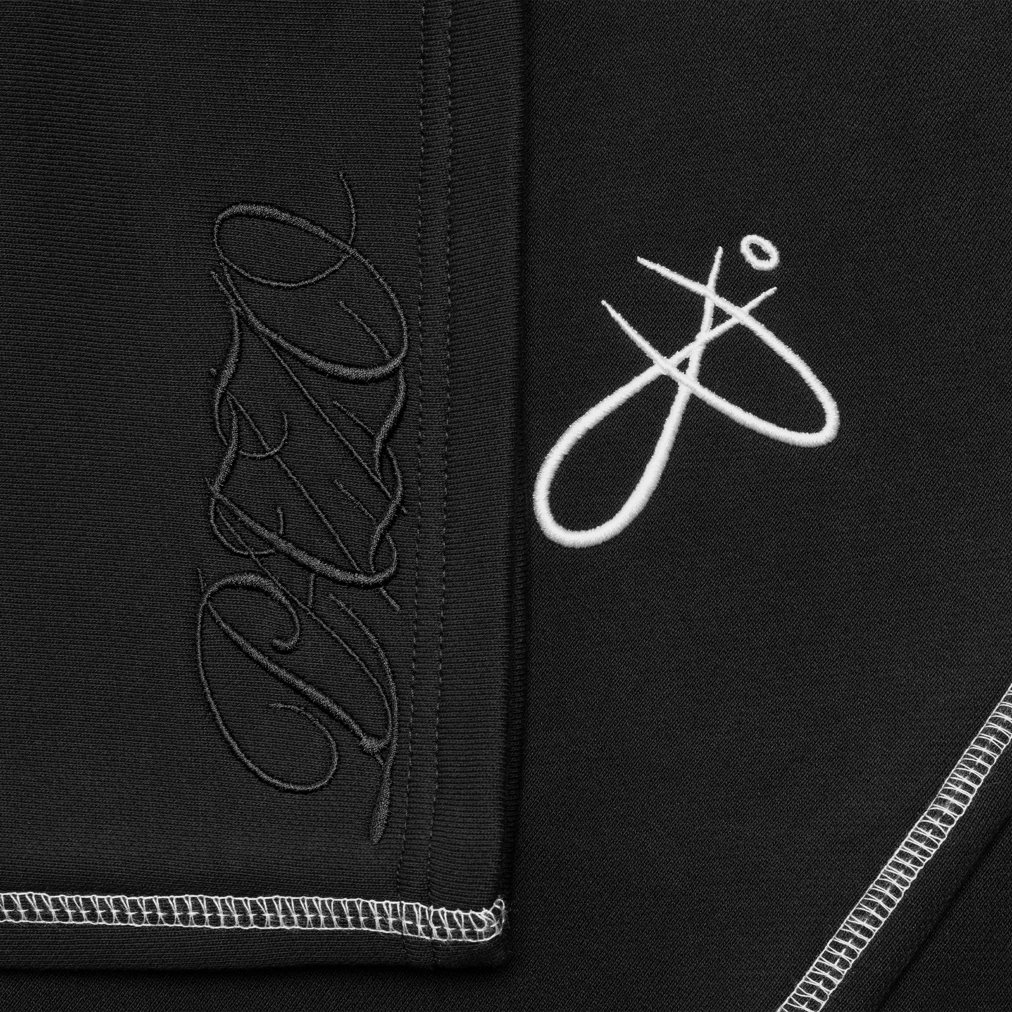 black sweatpants details_closeup_s8.jpg