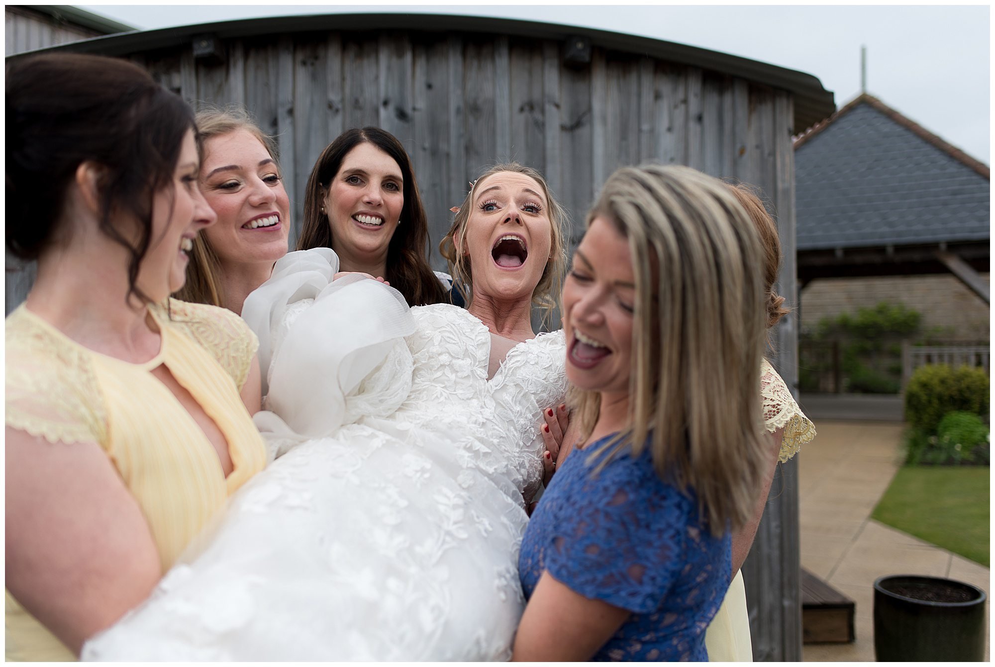 &quot;Let's pick her up!&quot; When your friends are really there for you on your wedding day! What antics do you think your friends will get up to on your wedding day??

 #walledgardeninfife #walledgardeninfifewedding #fifewedding #dunfermlineweddin