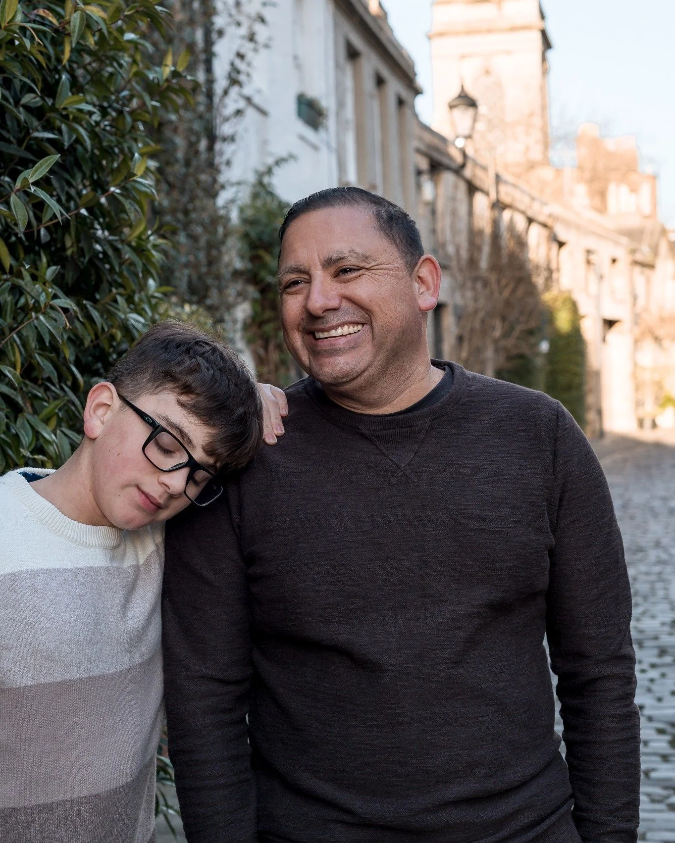 I photograph both wedding days and family shoots, and the thing that links them isn&rsquo;t a particular pose or backdrop &ndash; it&rsquo;s how people feel and the connection I capture.

On a wedding day, that might look like slipping out for ten qu