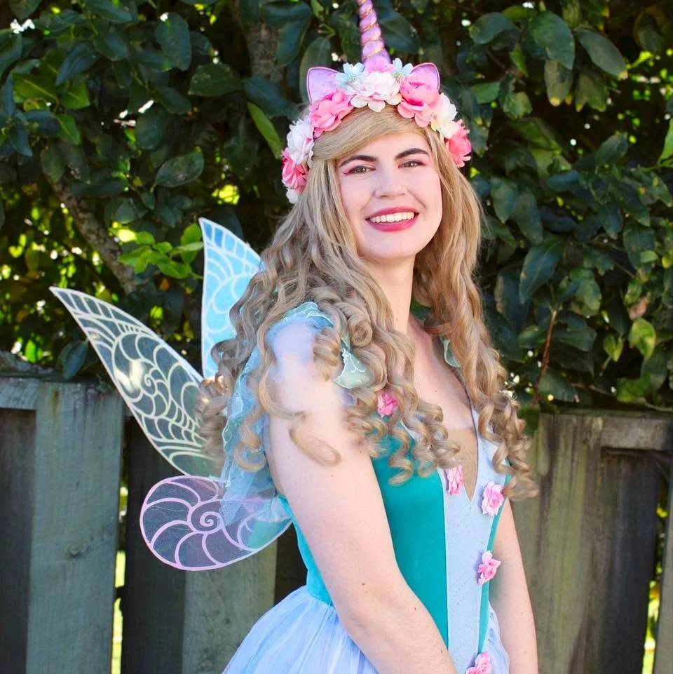 Meet Danielle! 👑💕

We&rsquo;re welcoming Danielle to our Enchanted team!!

Danielle just recently moved to Hamilton for University as a first year Teaching Major. She was excited by the similarities in teaching and working at Enchanted, being immed