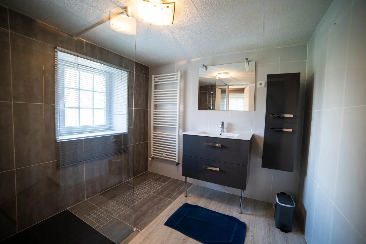 One of our bathrooms at La Ferme de la Tour