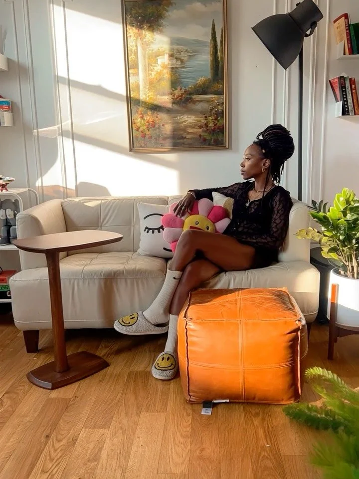 💭 who is she 

#digitalart #aiartcommunity #surrealart #beyondsurreal #dreamcore #enter_imagination #thetaxcollection #plastikmagazine