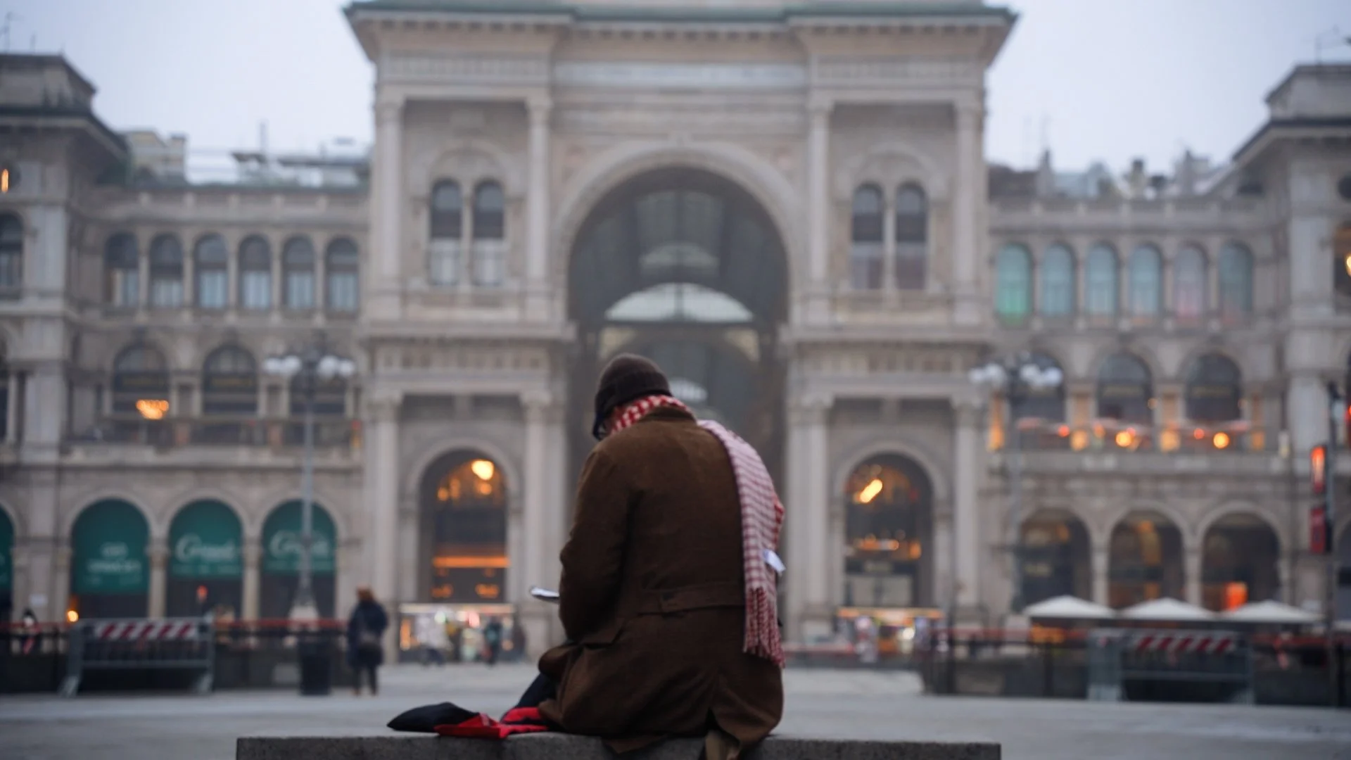 Horizontal Video.00_00_11_10.Still006.jpg