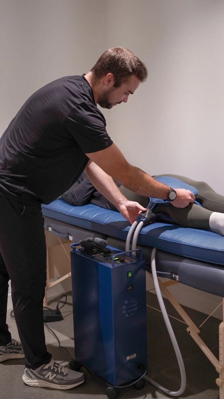 PEMF Therapy: How Pulsed Electromagnetic Fields Restore Cellular Health