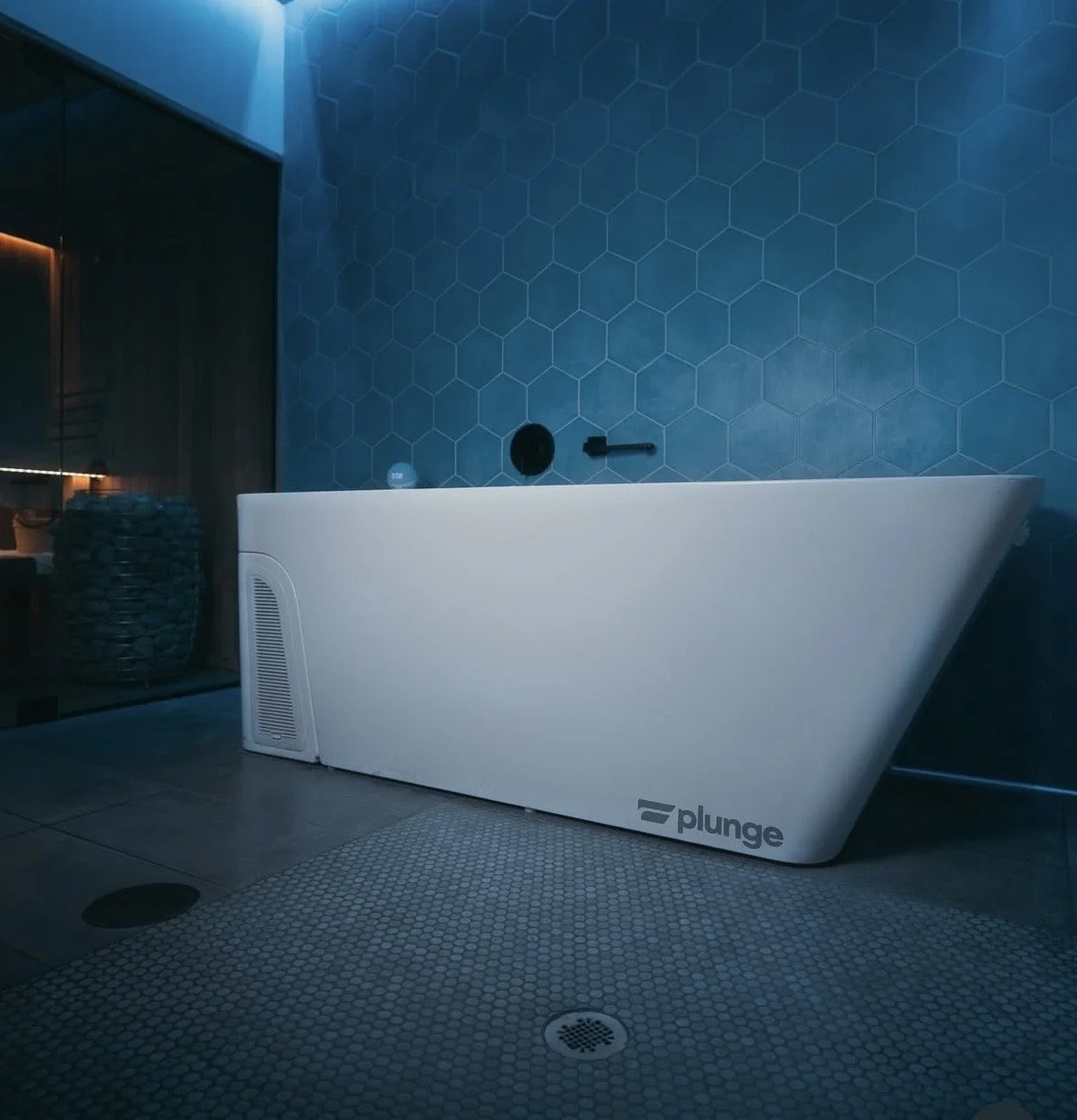 Contrast Therapy: How Sauna and Cold Plunge Accelerate Recovery