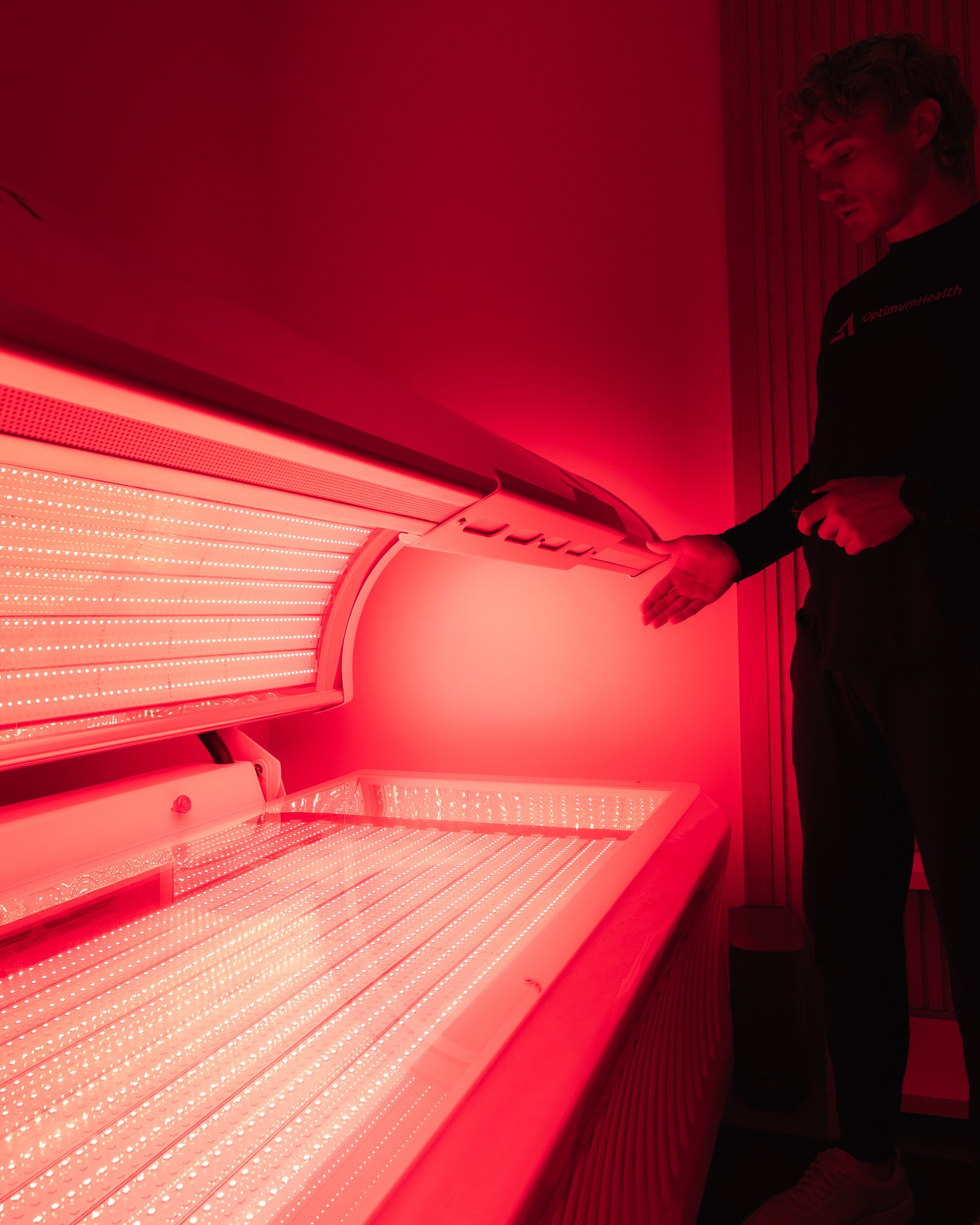 Red Light Therapy Near Me — What the Science Actually Says About This Recovery Tool
