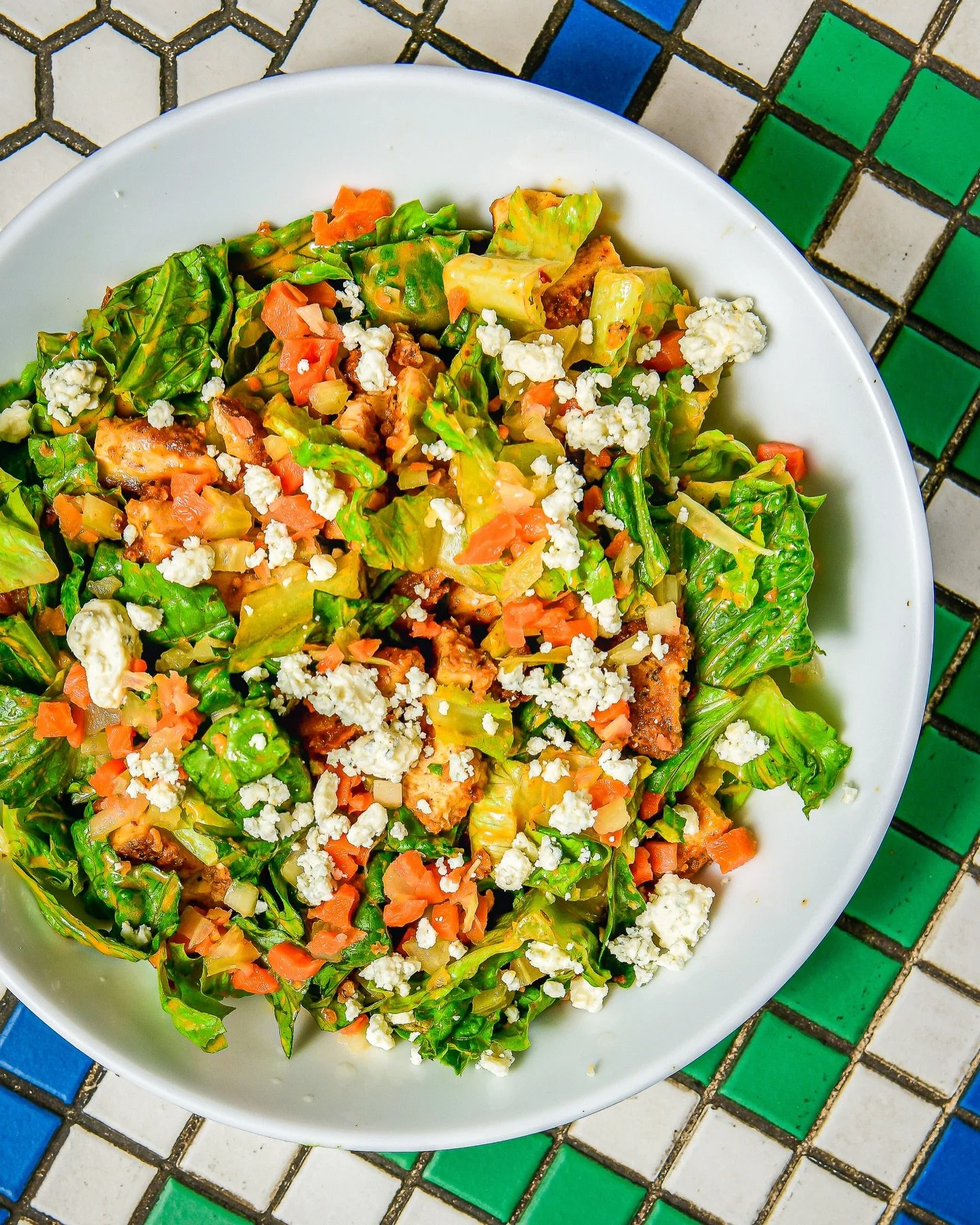 80% of New Year&rsquo;s resolutions are abandoned by mid-February. Good thing you&rsquo;re in the 20%, because you&rsquo;ve got Sandwell. Our Buffalo Chicken Salad is deliciously healthyish, so that you can eat great &amp; feel even better all year l