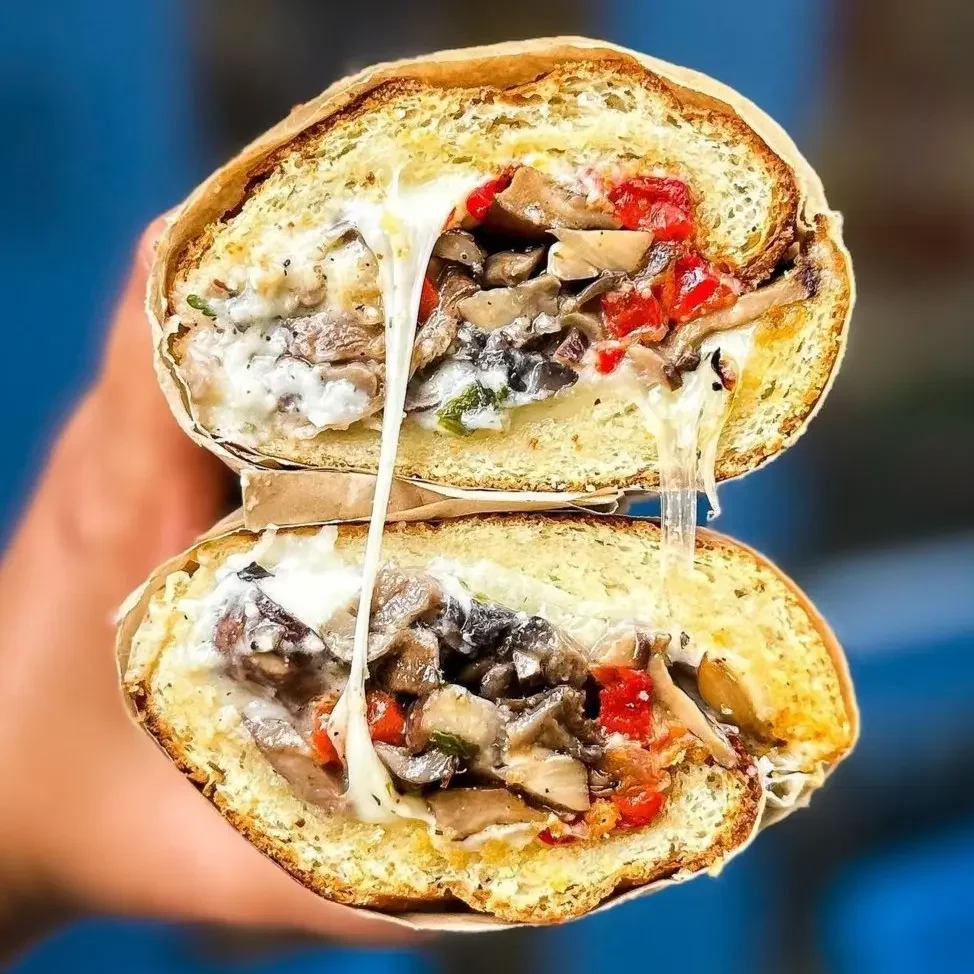 Vegetarian Mushroom Cheese"steak"