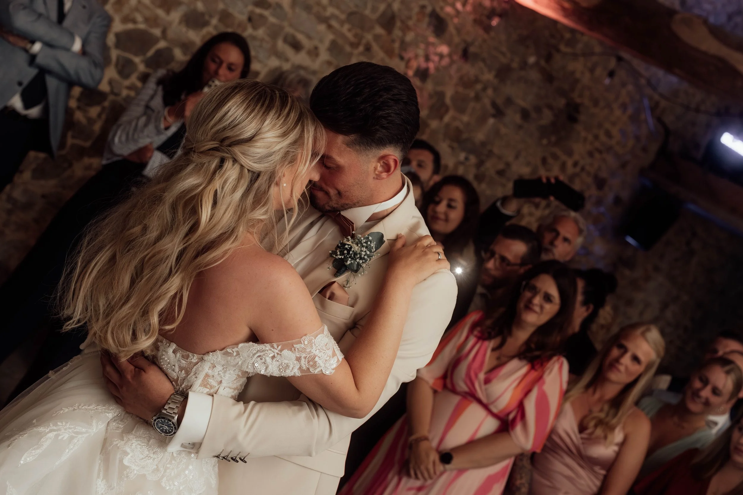 L&T Scheunentraum 13. Hochzeitstanz-46.jpg