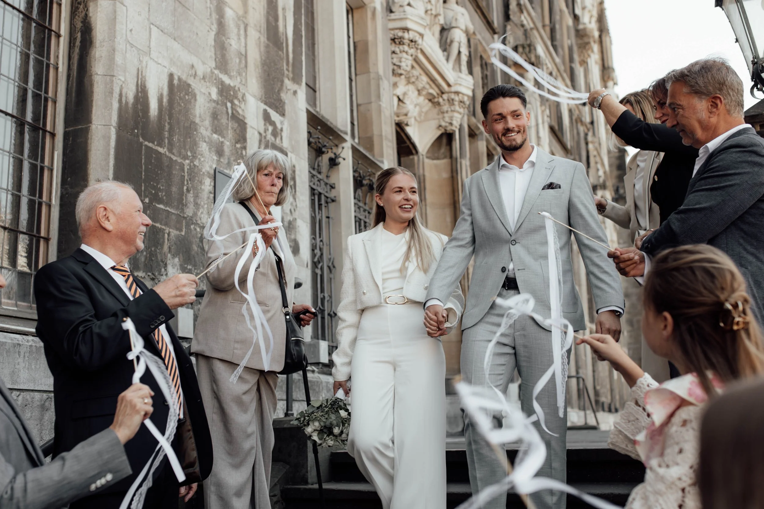 L&T 3. Nach der Trauung-6.jpg