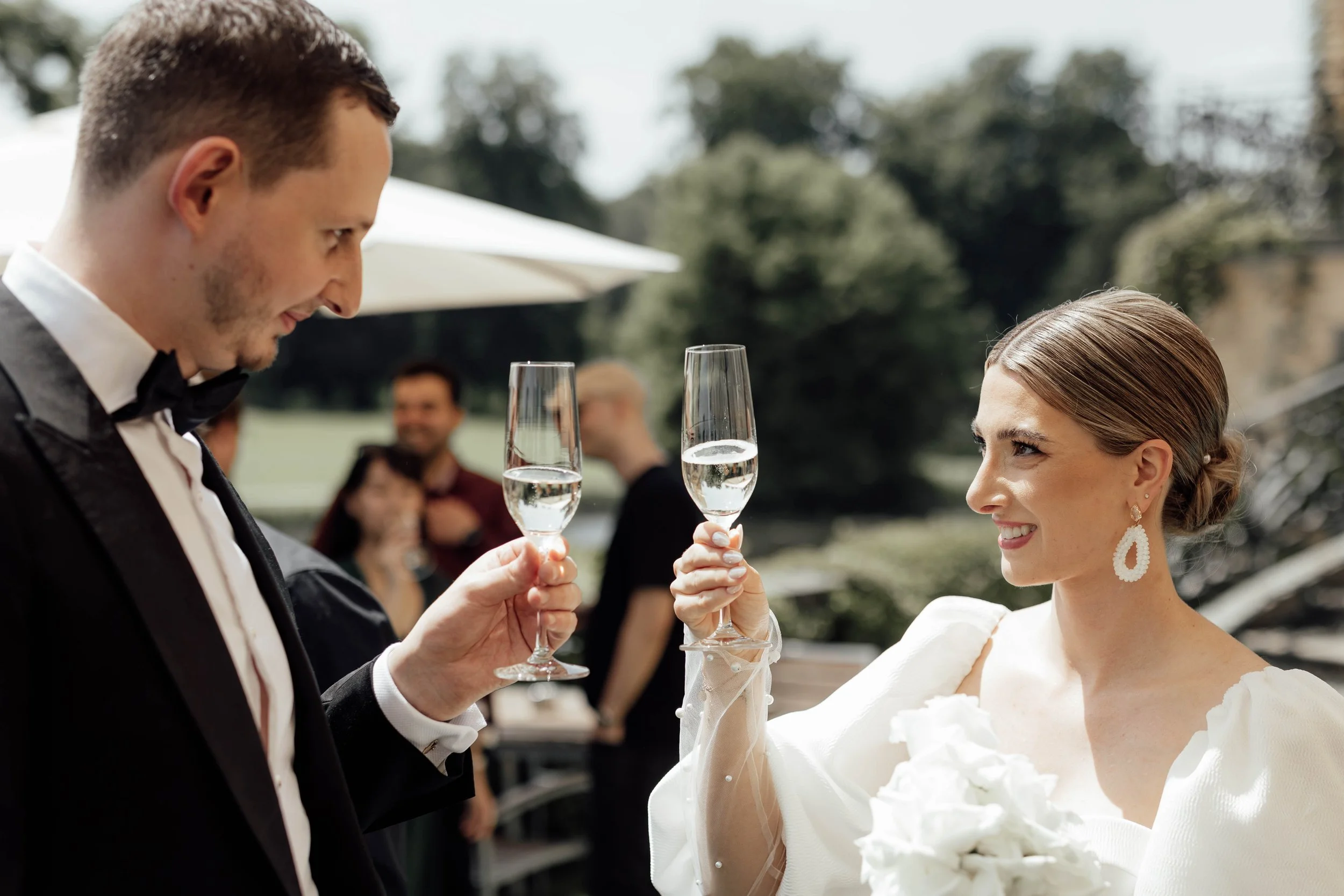 Y&M 6. Sektempfang-2.jpg