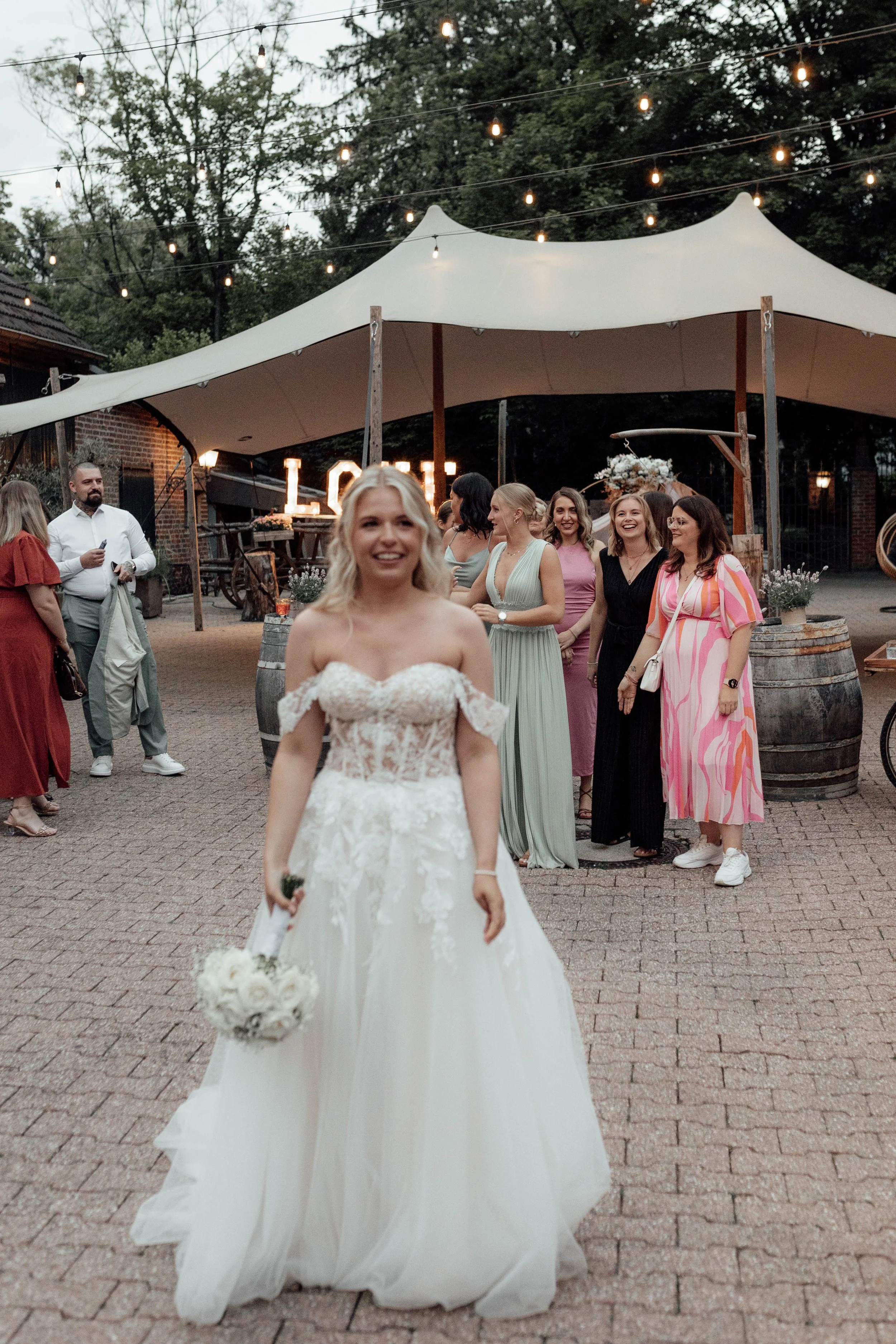 L&T Scheunentraum 12. Brautstrauß-2.jpg