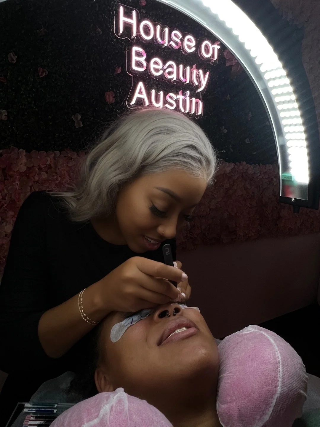 House of Beauty Austin Lash, Face, and Body Beauty Services
