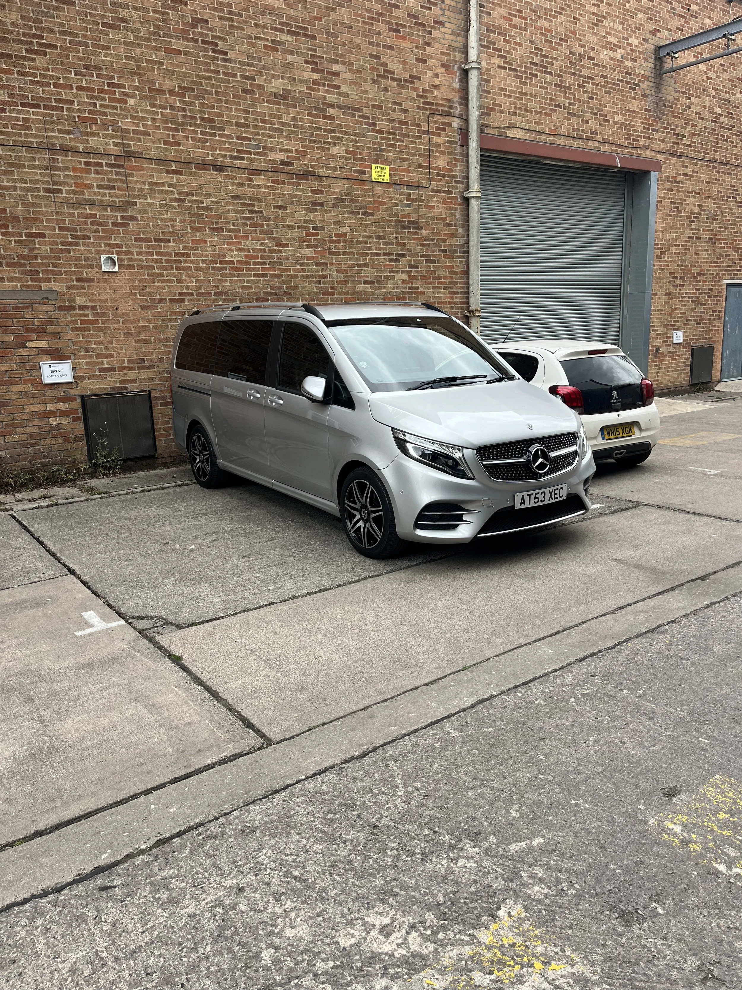 chauffeurs in cardiff and south wales