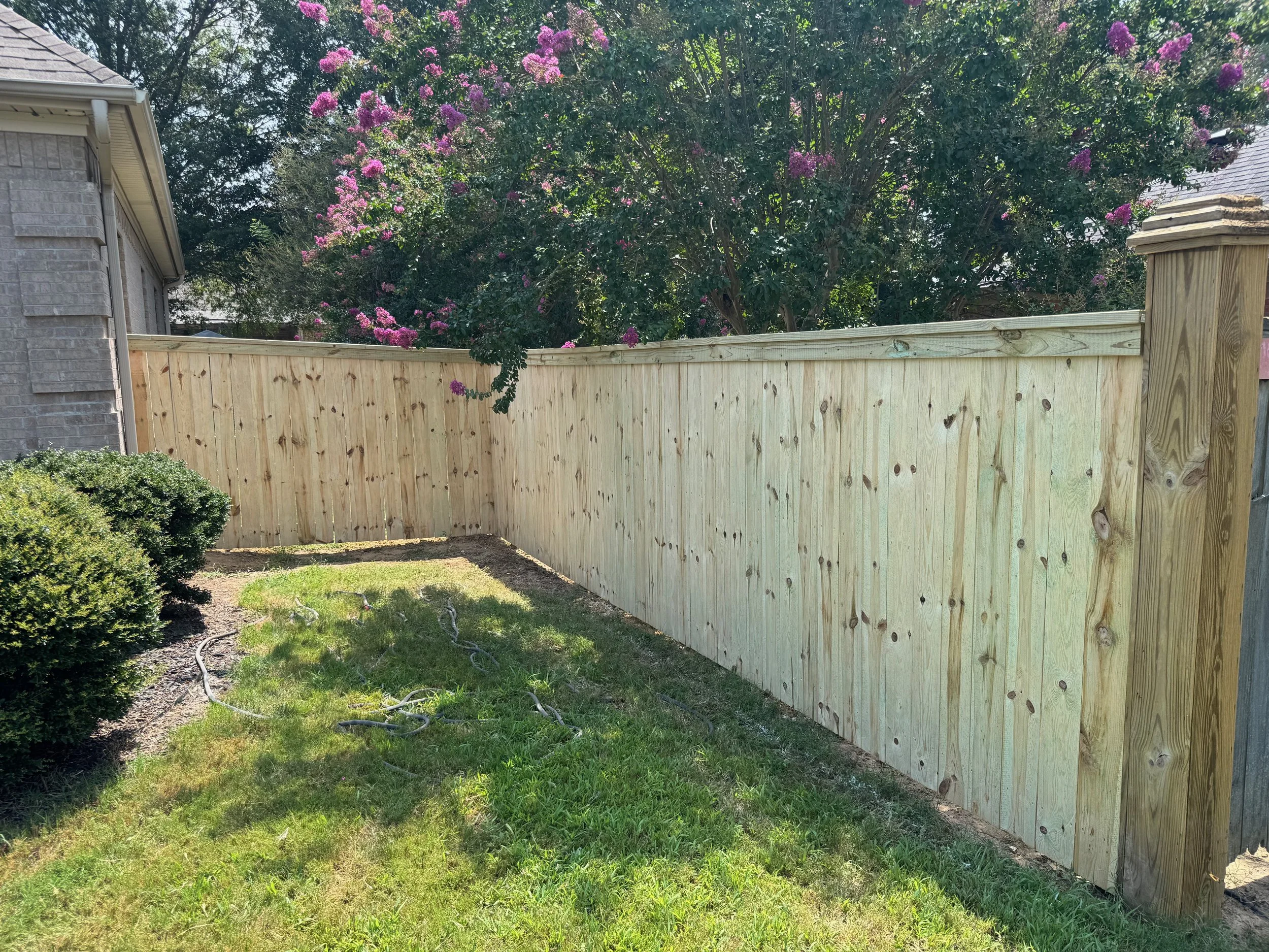 Standard Grade Cap and Trim Privacy Fence