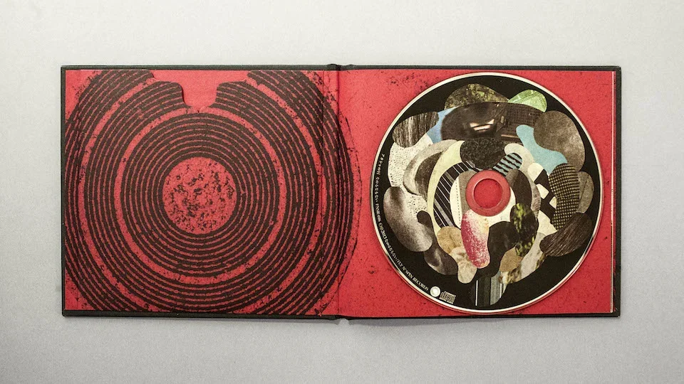 なのるなもない“アカシャの唇”