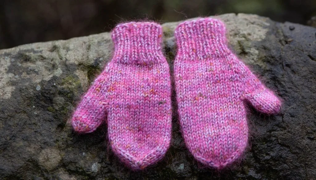 Basic Knit Mitten Class (Magic Loop Method)