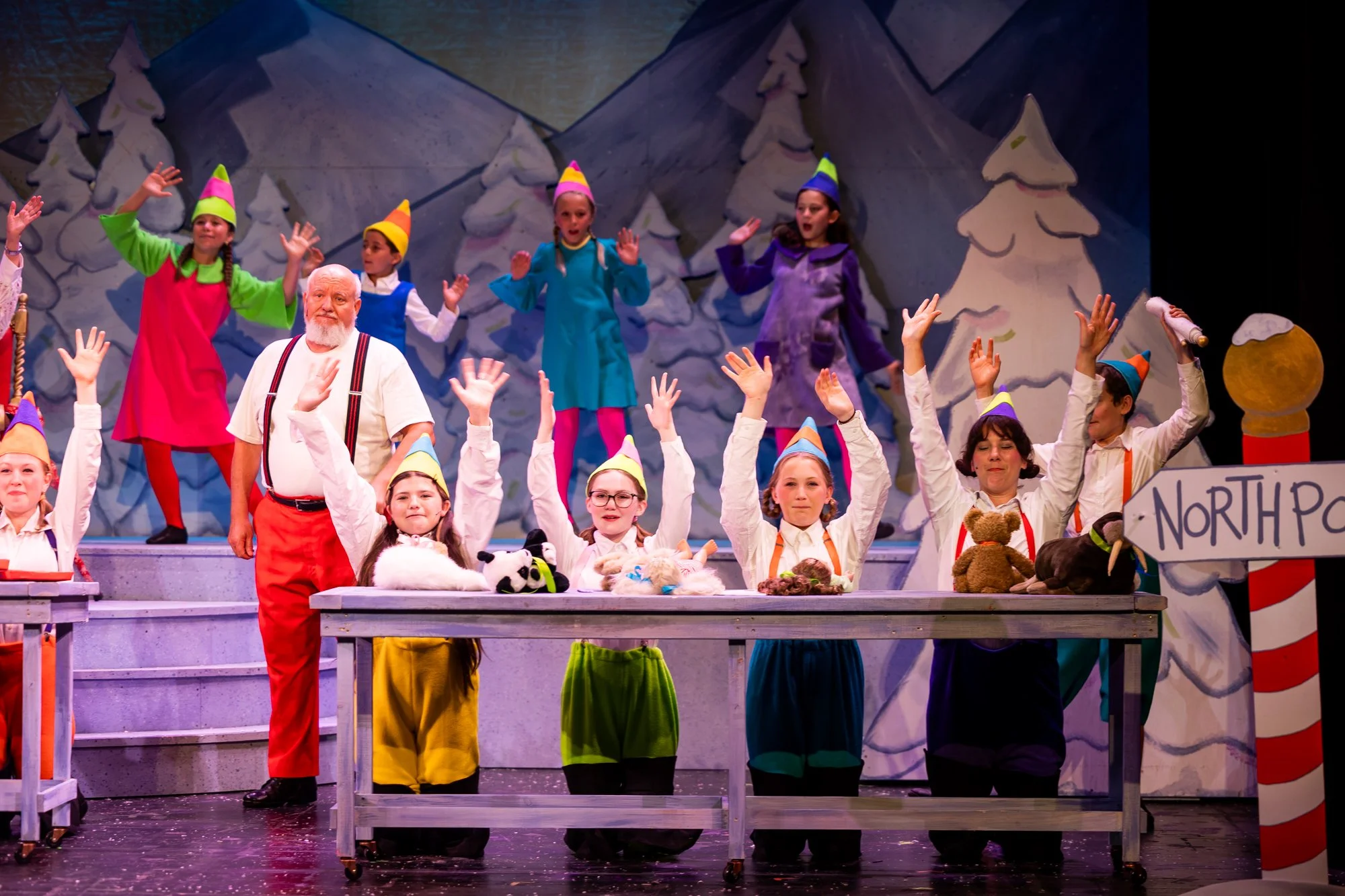 elf_0236.jpg