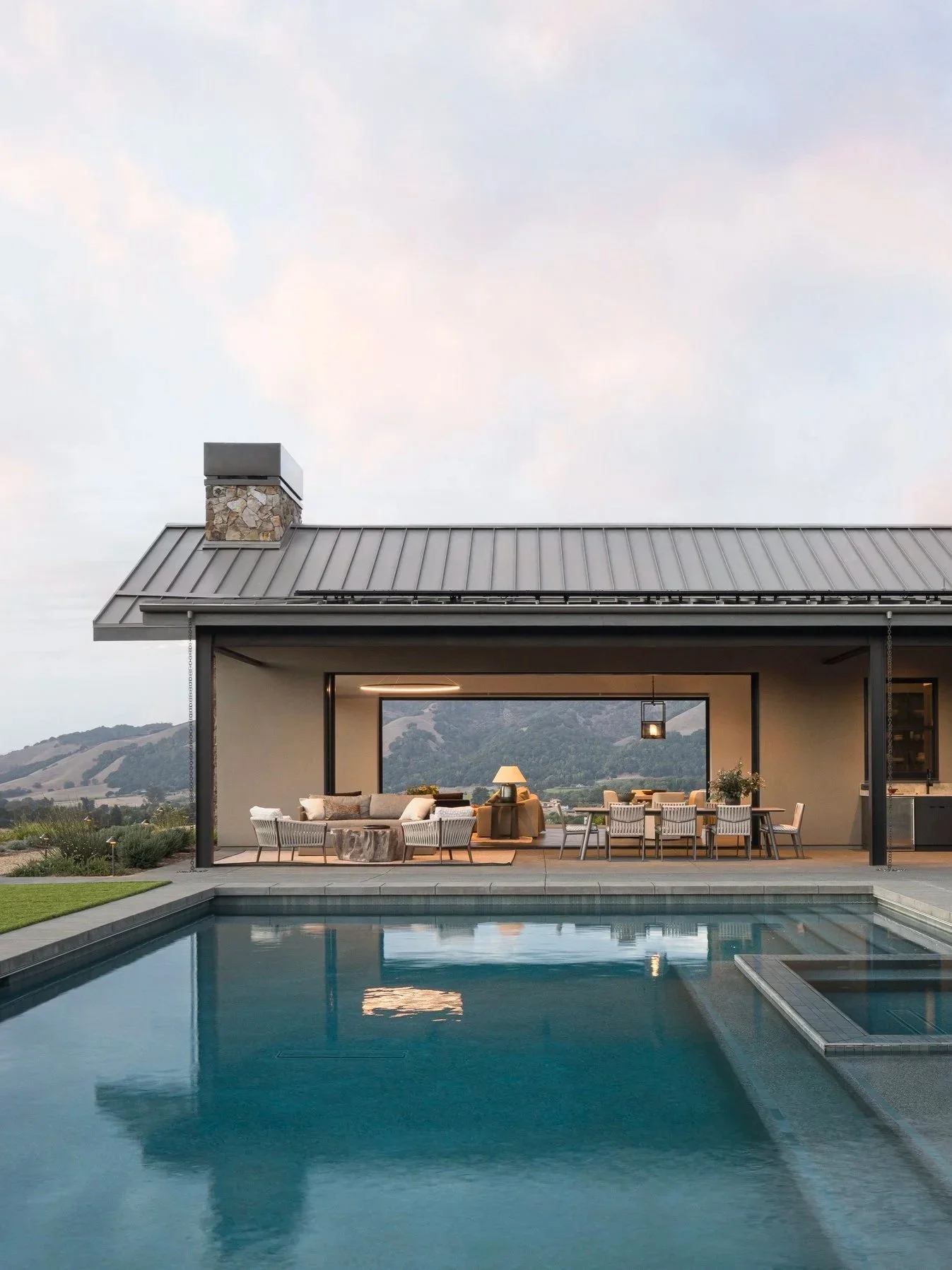 Sonoma Mountain Compound