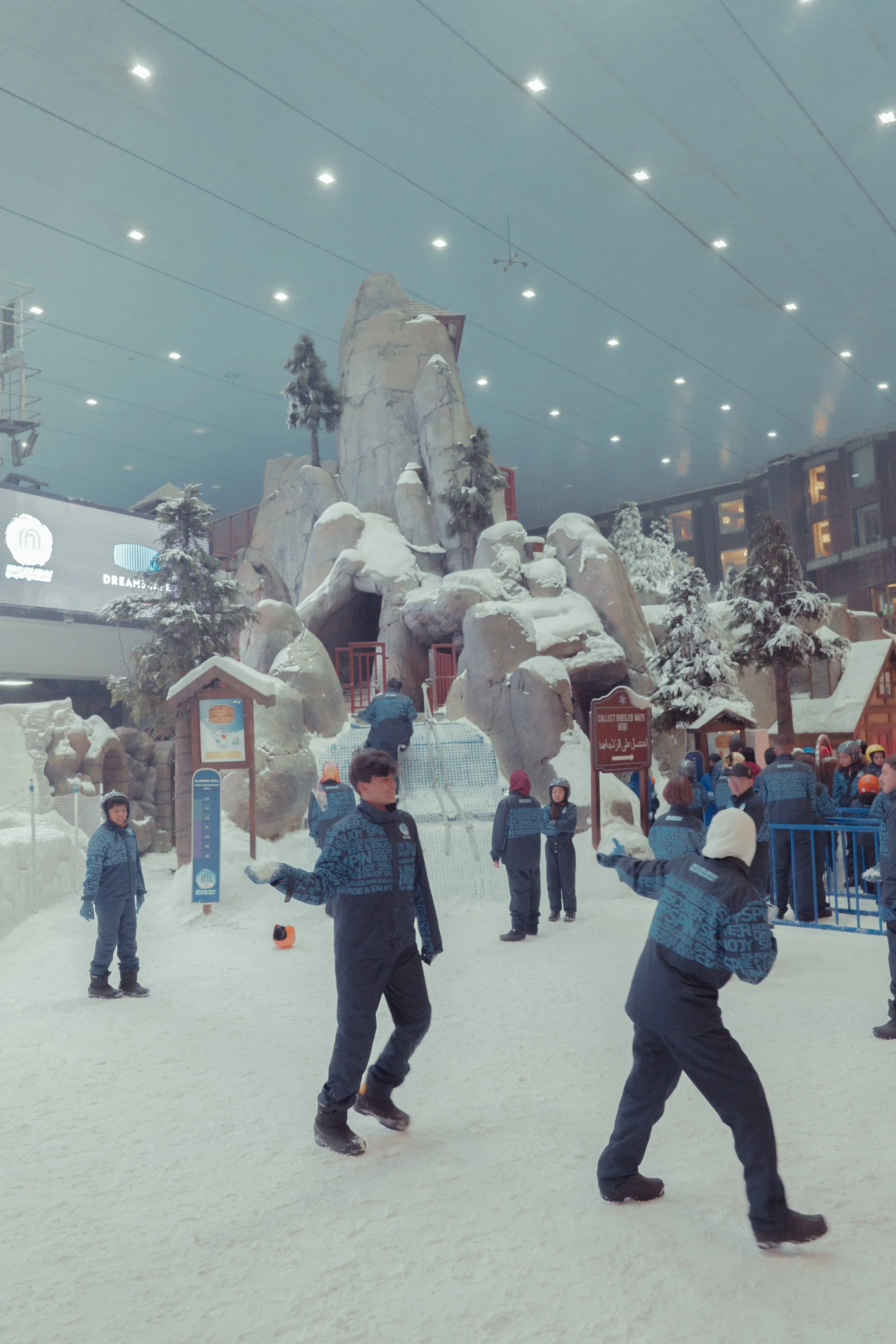 Ski Dubai, UAE, L10702230, by Franck Bohbot.jpg