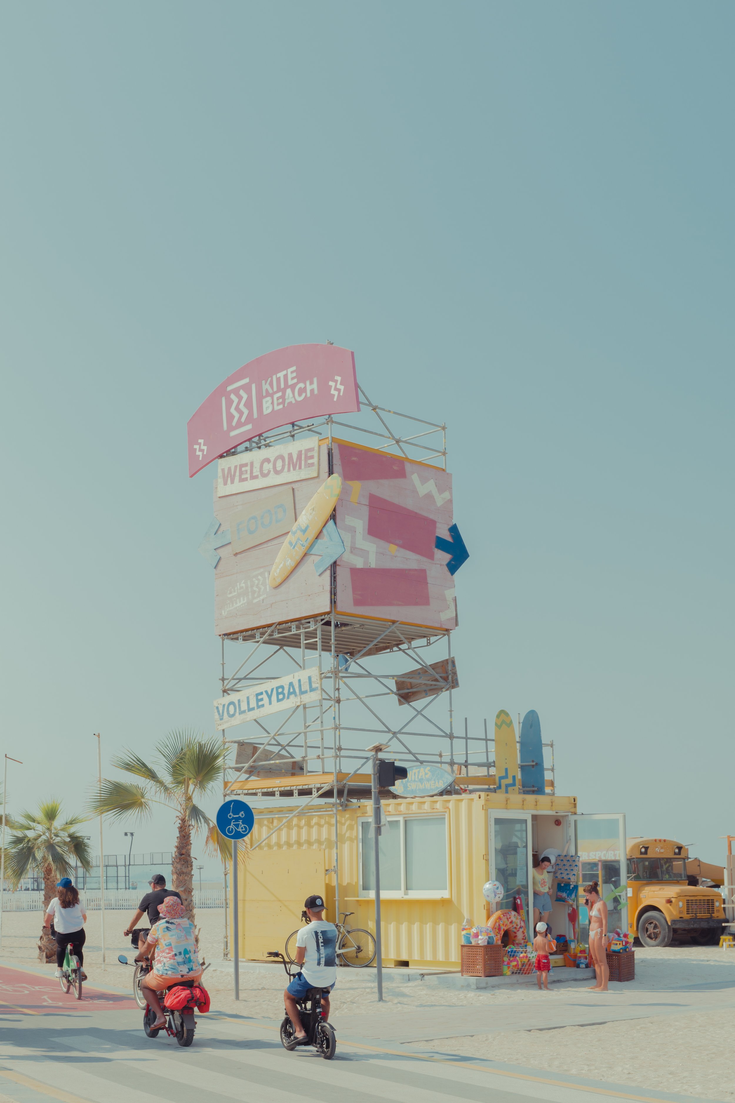 Kite Beach, Dubai, UAE, Fall 2022, L1060422.jpg