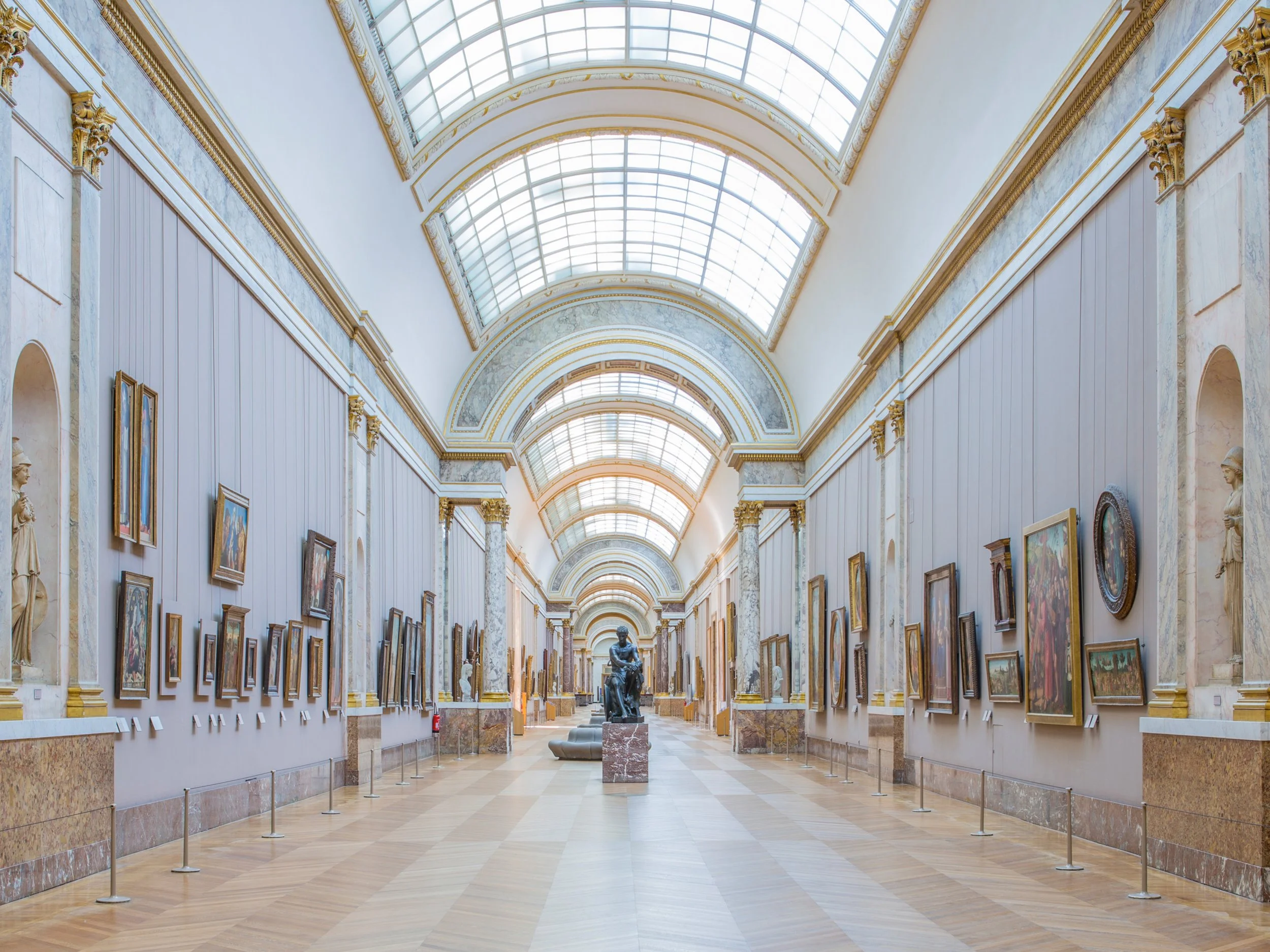 Louvre, Grande Galerie-2.jpg