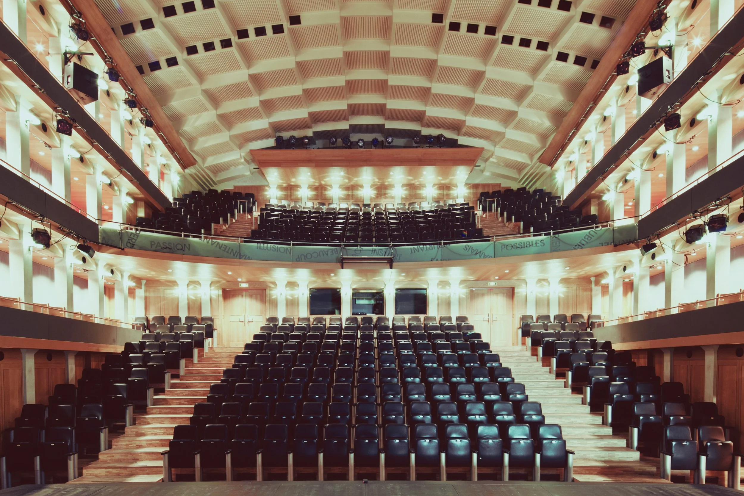 Théatre des Abesses, Paris, 2012