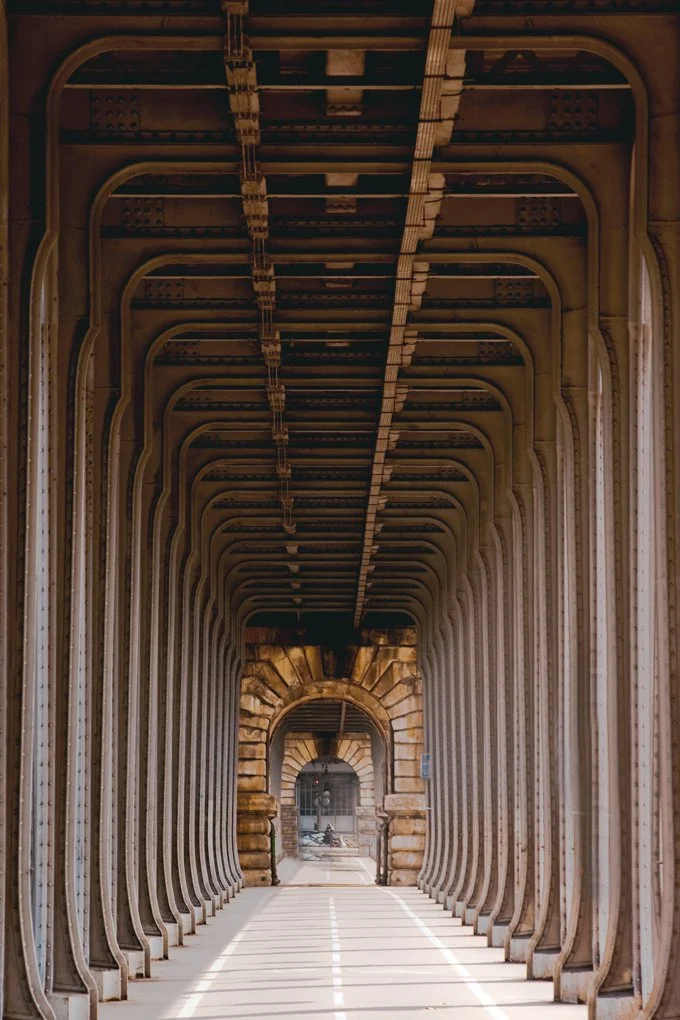 Bir Hakeim Bridge.jpg