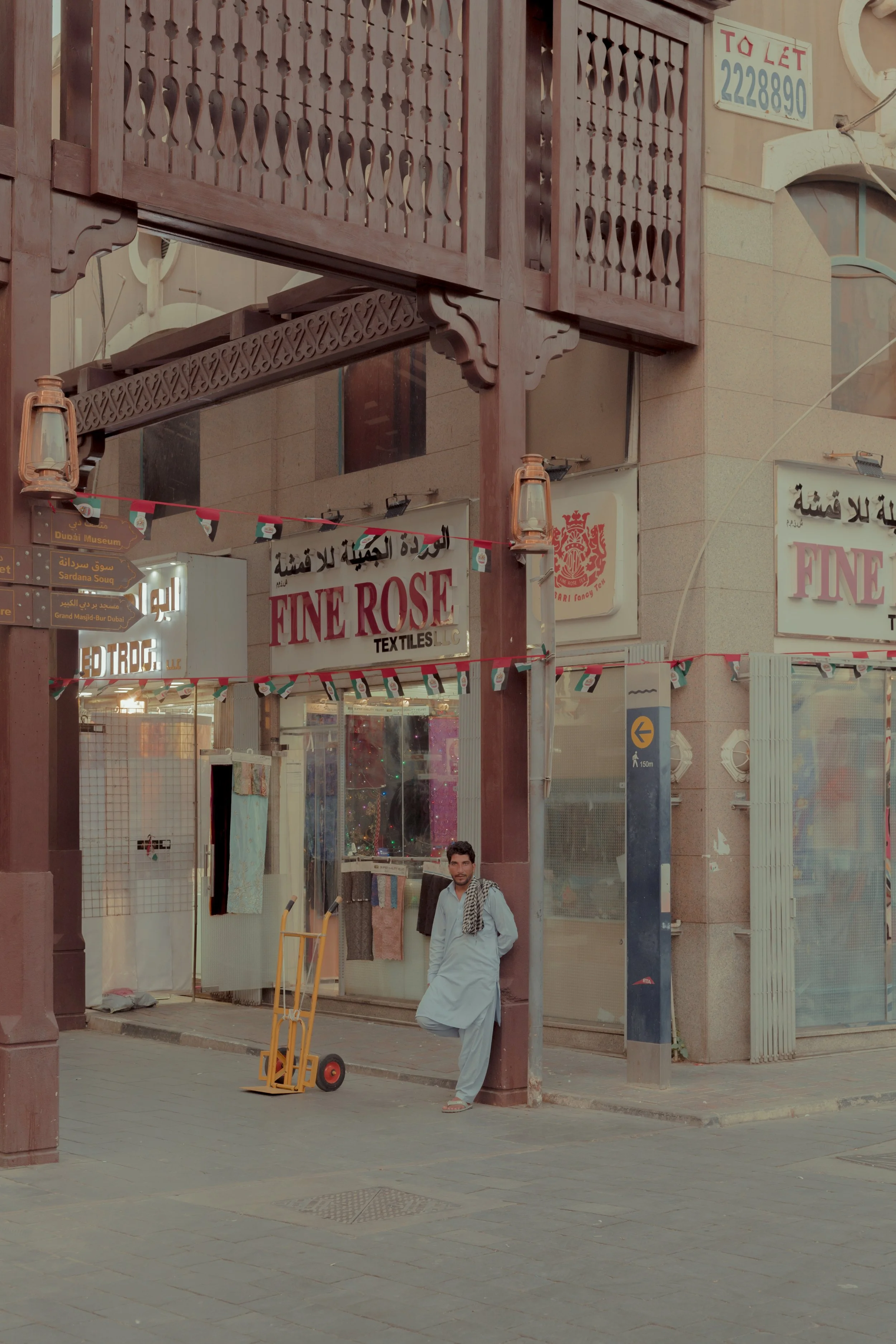 Deira, Dubai, UAE, Fall 2022, L1060340(1).jpg