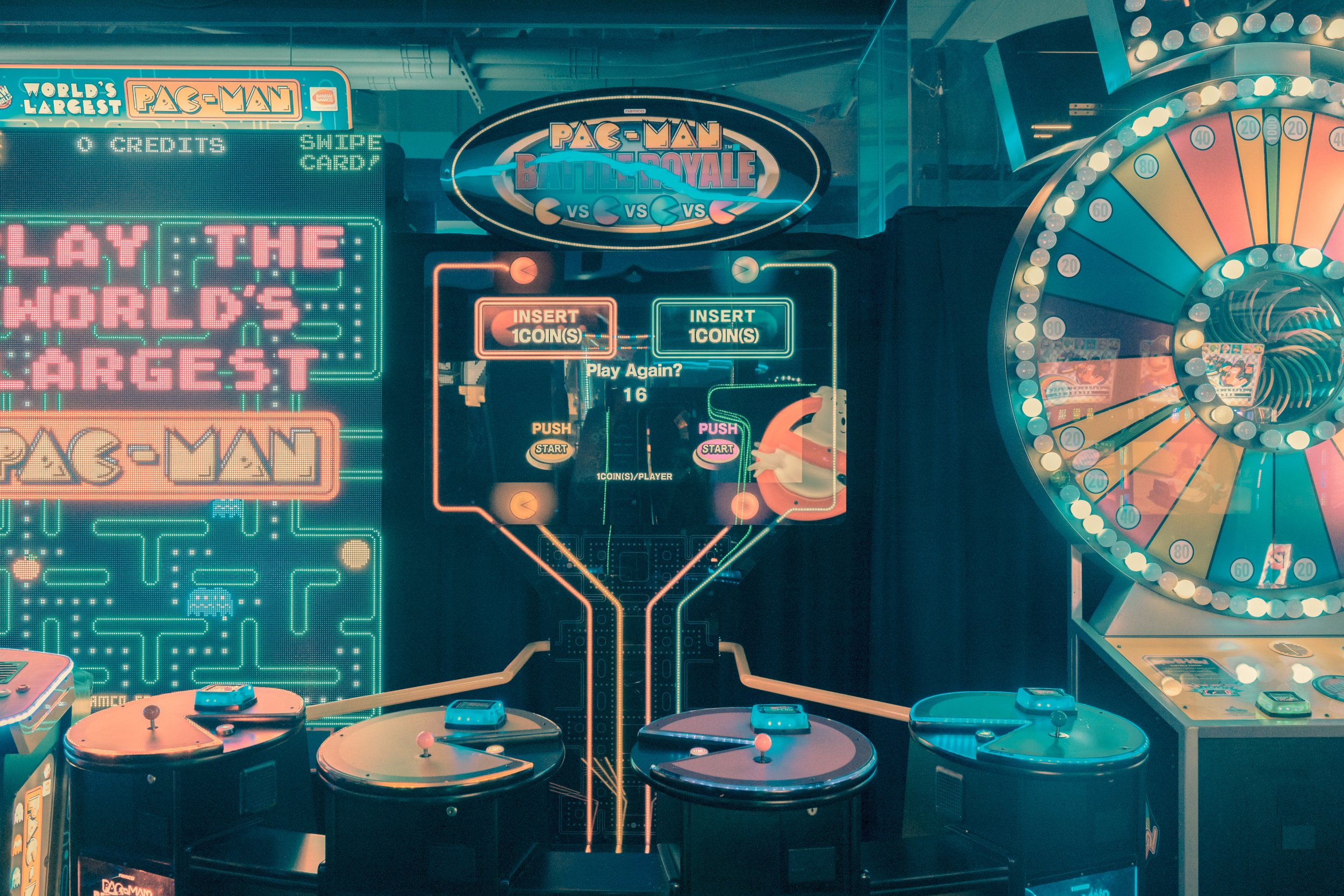 Dave and Buster, Hollywood, LA #26_.jpg