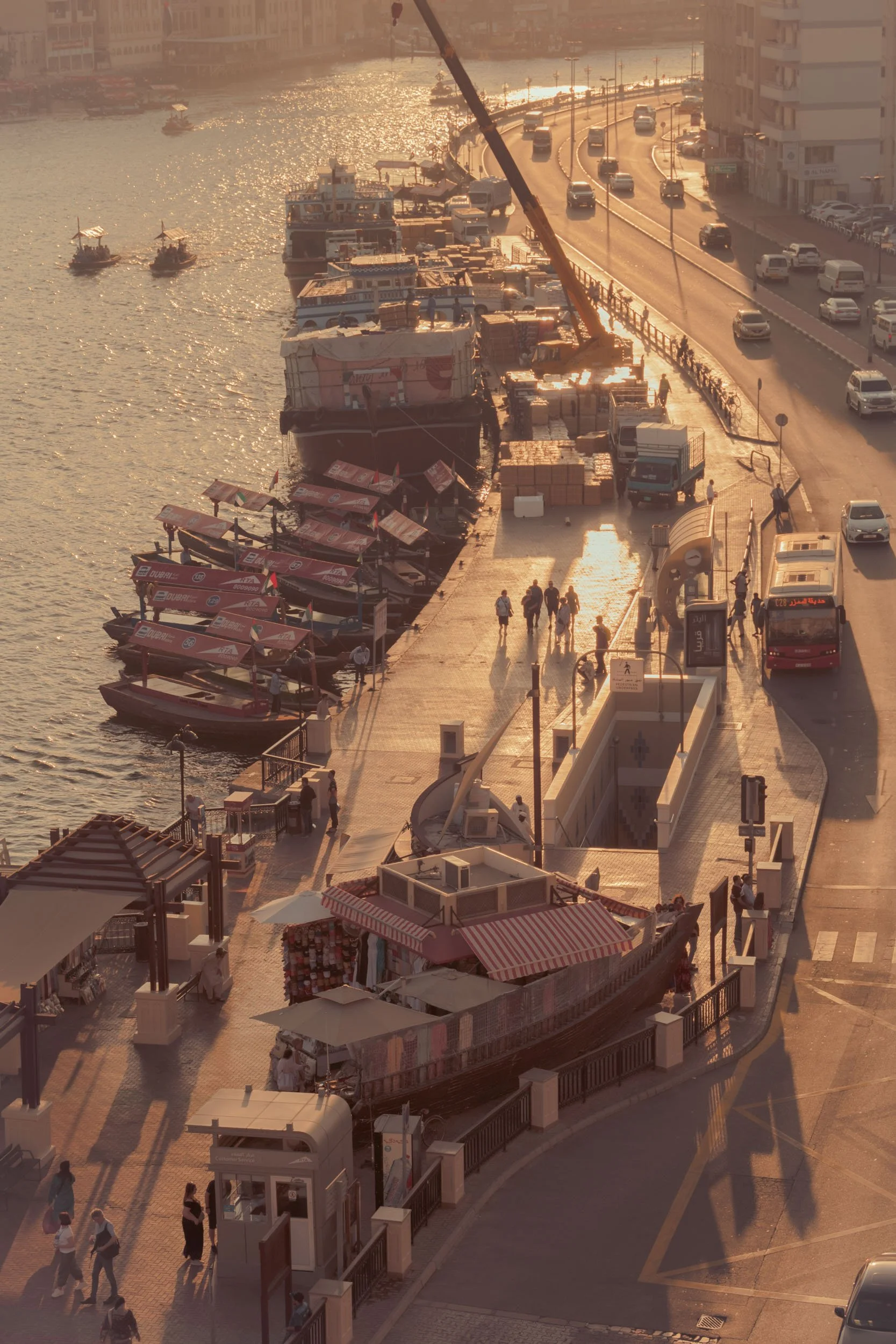 Deira, Dubai, UAE, Fall 2022, L1060313.jpg