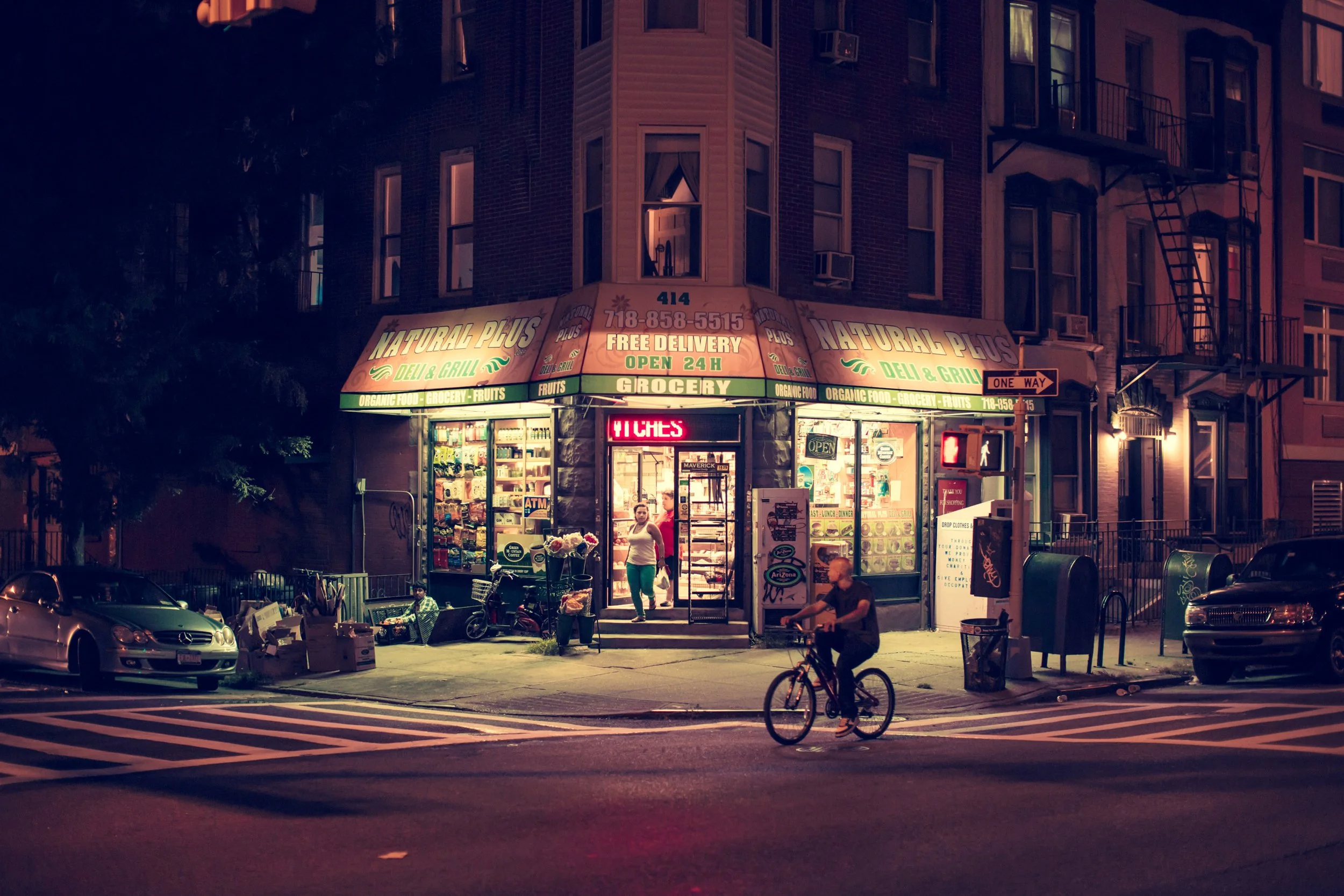Grocery, Gowanus, Brooklyn, NY, 2013.jpg